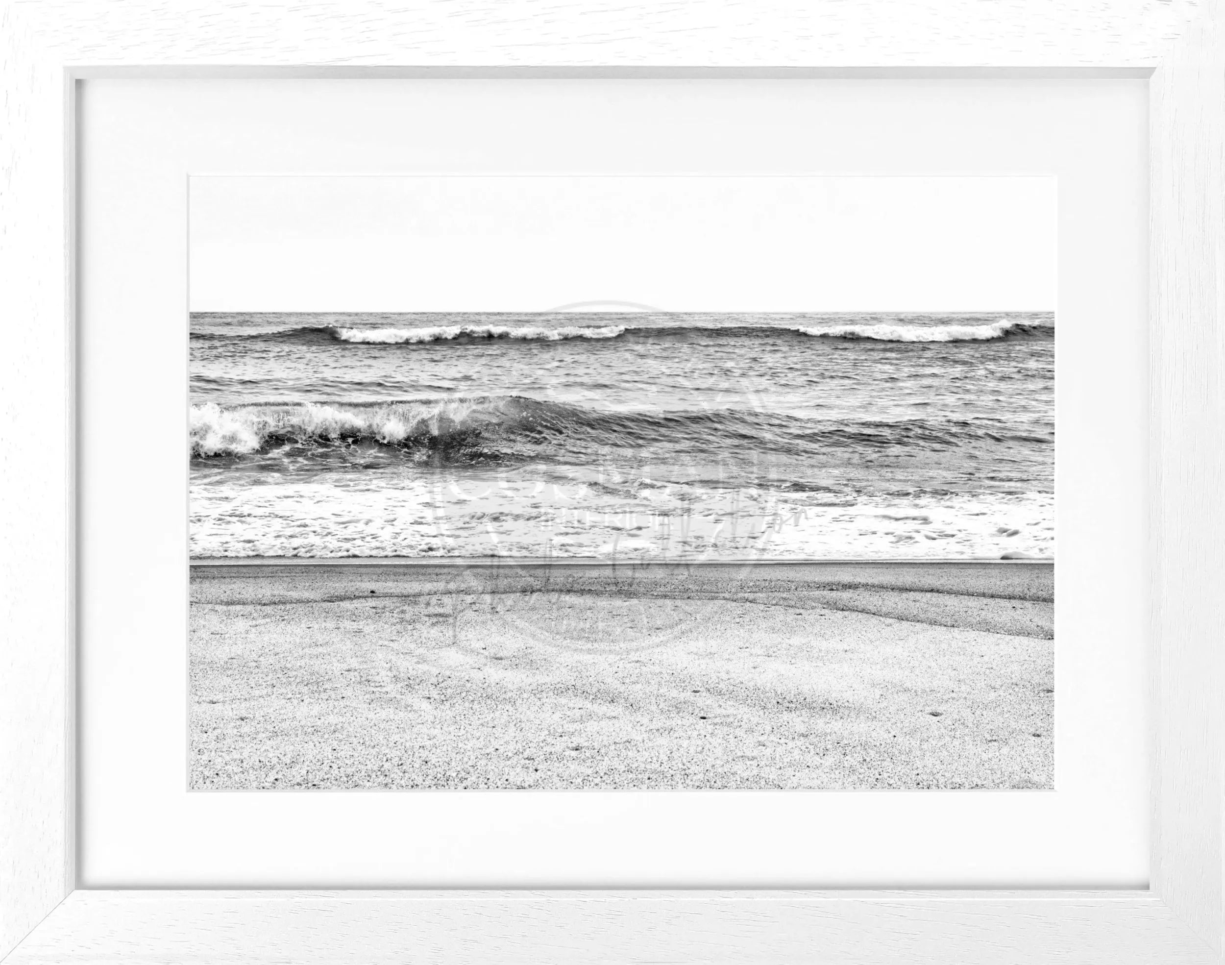 Schwarz-weiß Poster mit Rahmen, Hamptons Long Island ’Ocean’, von Cosman-Photocollection, 31x25 cm, dekoratives Wandbild