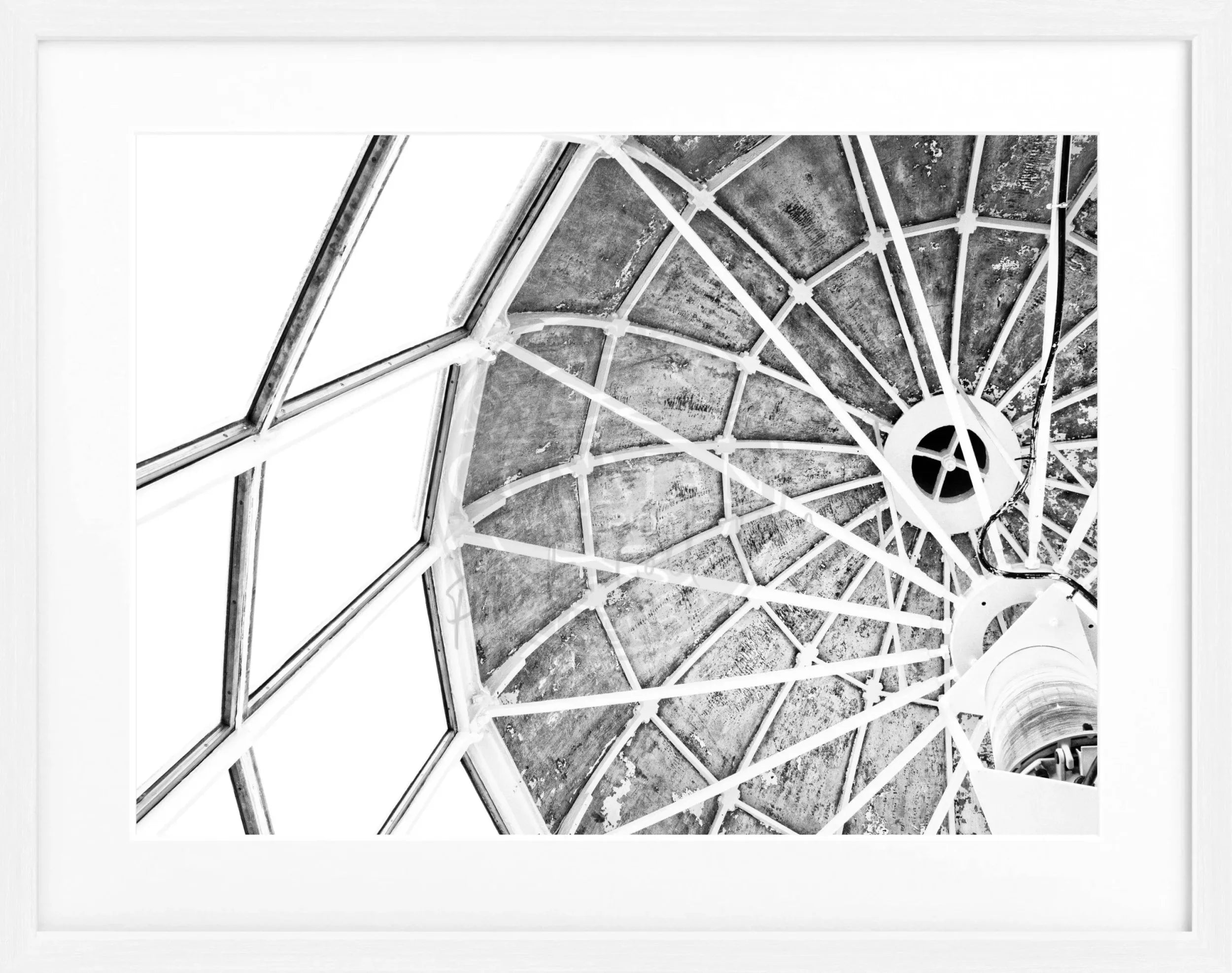 Schwarzes Poster mit Rahmen, Hamptons Montauk Lighthouse Motiv, 31x25cm, von Cosman-Photocollection, Schwarz-Weiß-Fotografie