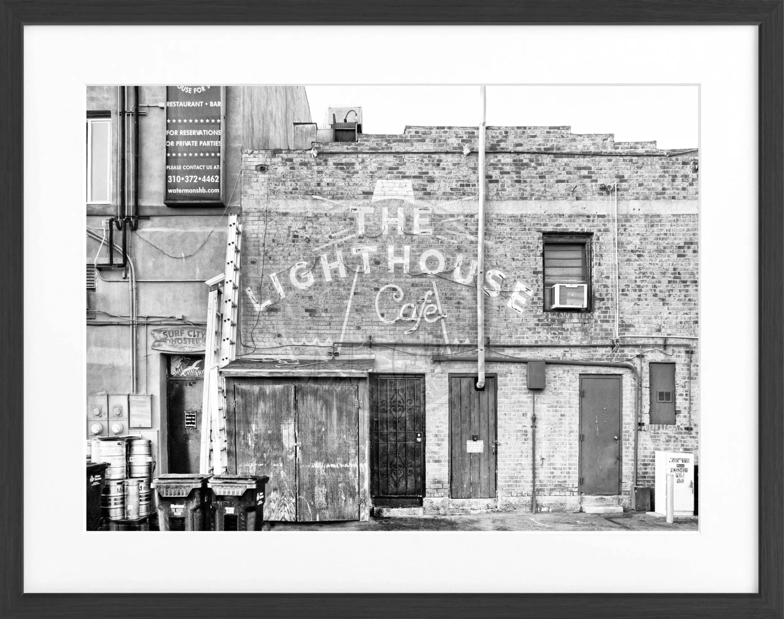 Schwarz-Weiß Poster mit Rahmen von Cosman-Photocollection, Kalifornien Hermosa Beach, Maße 31x25 cm, Kunstdruck, dekoratives Wandbild