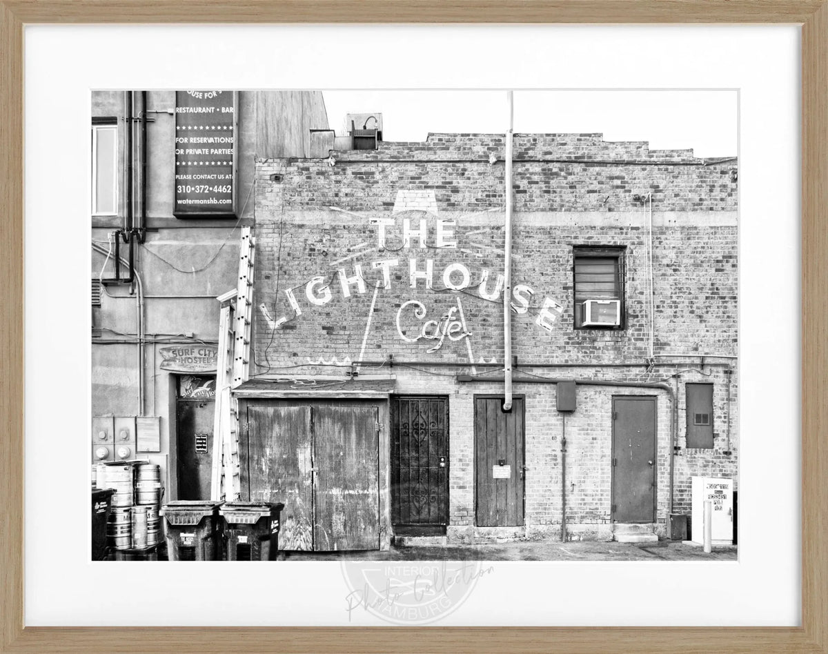 Schwarz-weiß Poster von Cosman-Photocollection mit Rahmen, zeigt das Kalifornien-Motiv Hermosa Beach, 31x25 cm