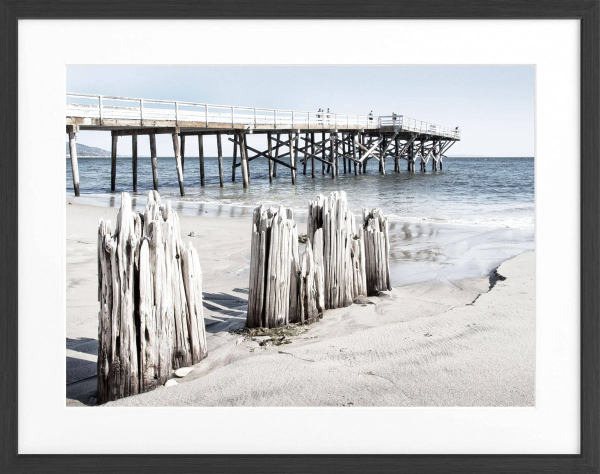 Schwarz-weißes Poster mit Rahmen, Kalifornien Malibu Beach Motiv, von Cosman-Photocollection, 31x25 cm