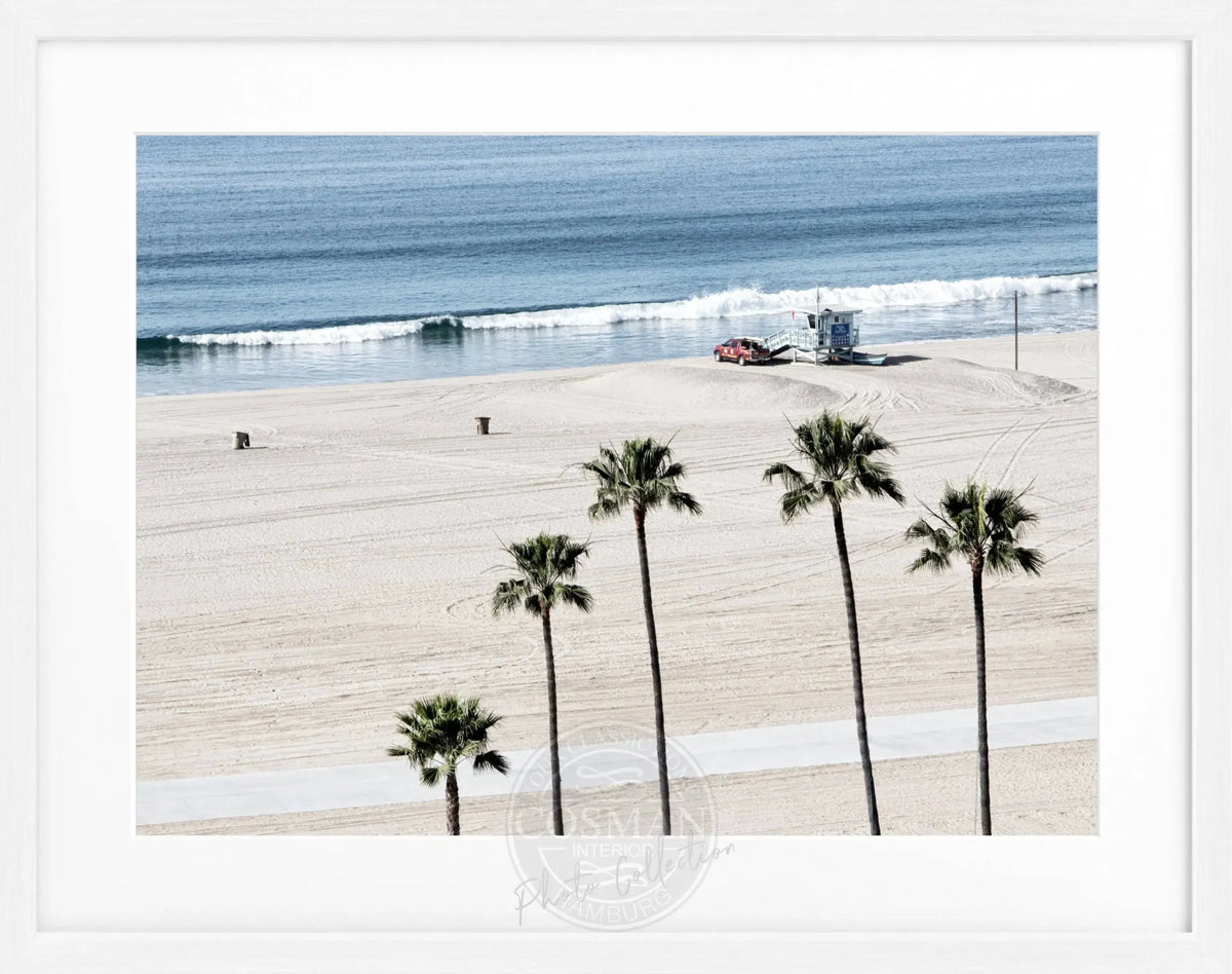 Schwarz-weiß Poster mit Rahmen von Santa Monica Beach in Kalifornien, von Cosman-Photocollection, 31x25 cm, Strandmotiv