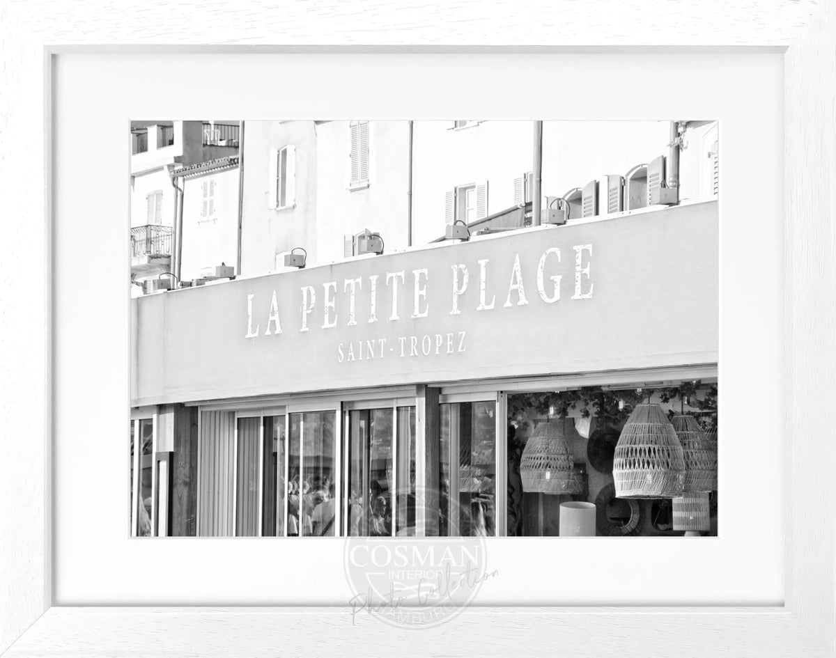 Schwarz-weiß Poster mit Rahmen, 'La Petite Plage' in Saint Tropez, von Cosman-Photocollection, 31x25 cm, stilvolle Wanddekoration