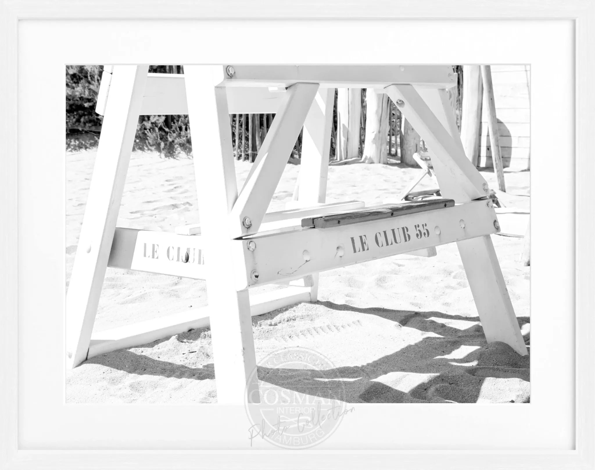 Schwarz-weiß Poster mit Rahmen von Cosman-Photocollection, 'Le Club 55' Saint Tropez, 31x25cm, stilvolles Wandbild