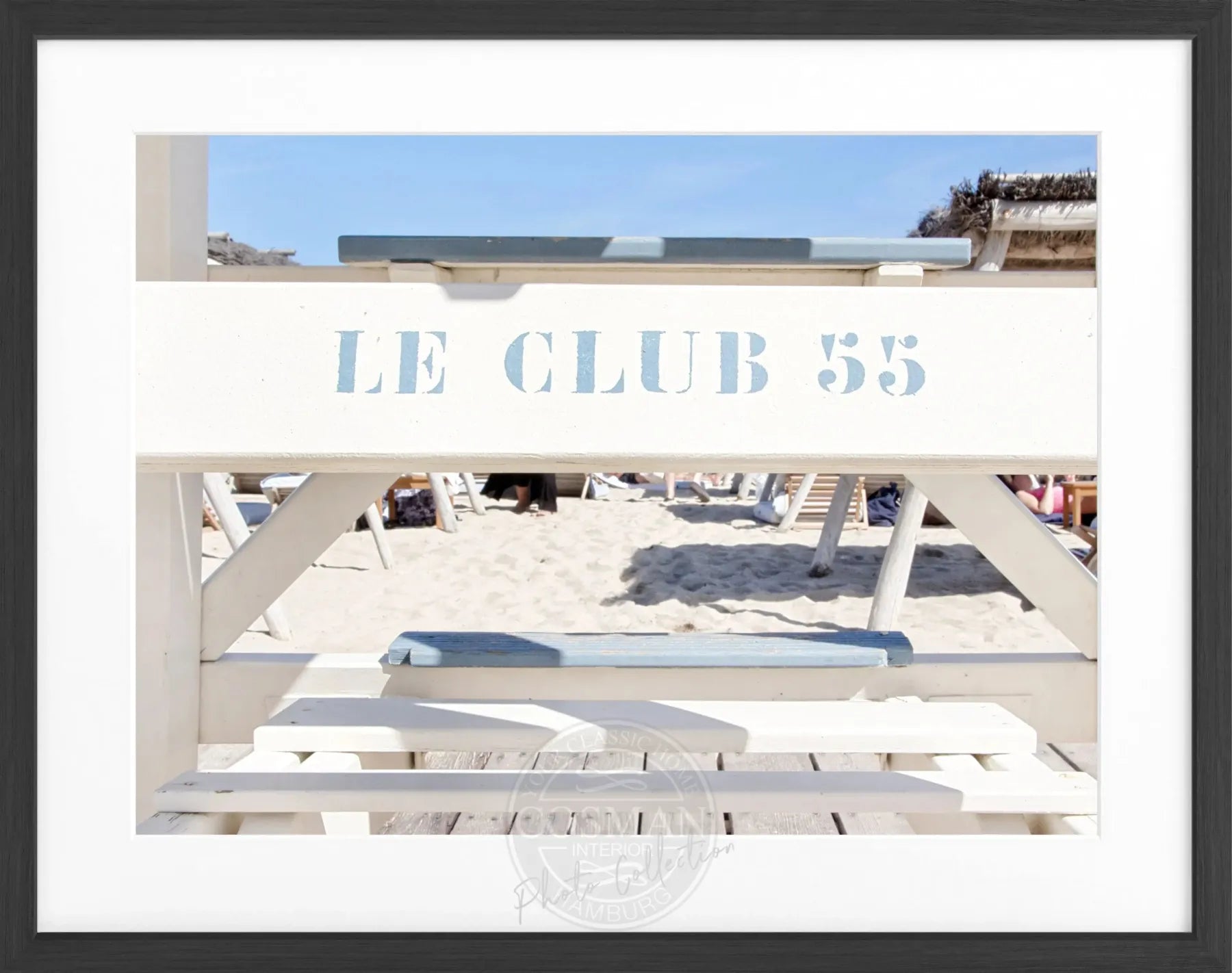 Schwarz-weiß Poster mit Rahmen von Cosman-Photocollection, Motiv ’Le Club 55’ in Saint Tropez, 31x25 cm, stilvolle Wanddekoration