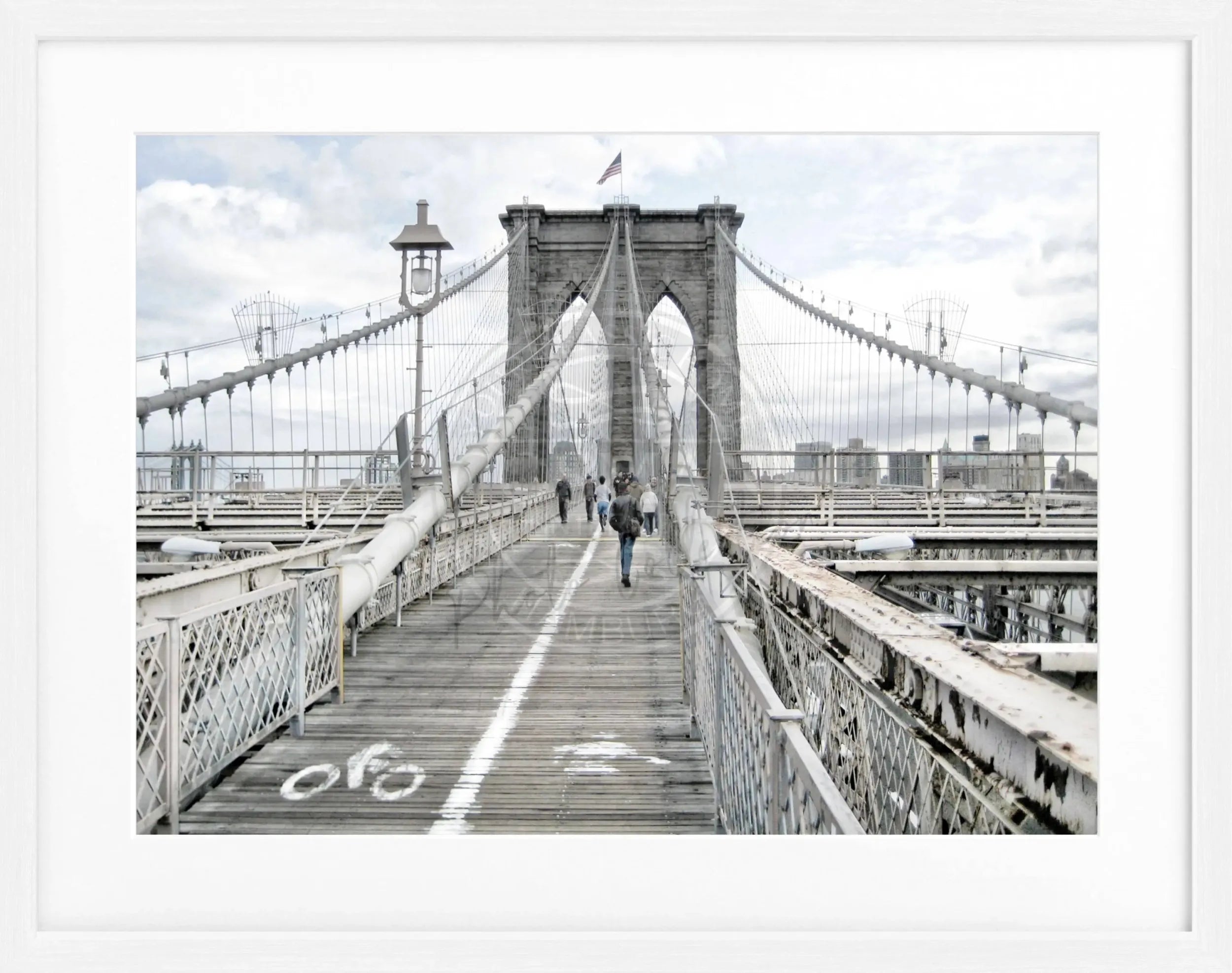 Schwarz-weiß Poster mit Rahmen von Cosman-Photocollection, New York Brooklyn Bridge, 31x25cm, Wanddekoration im modernen Stil