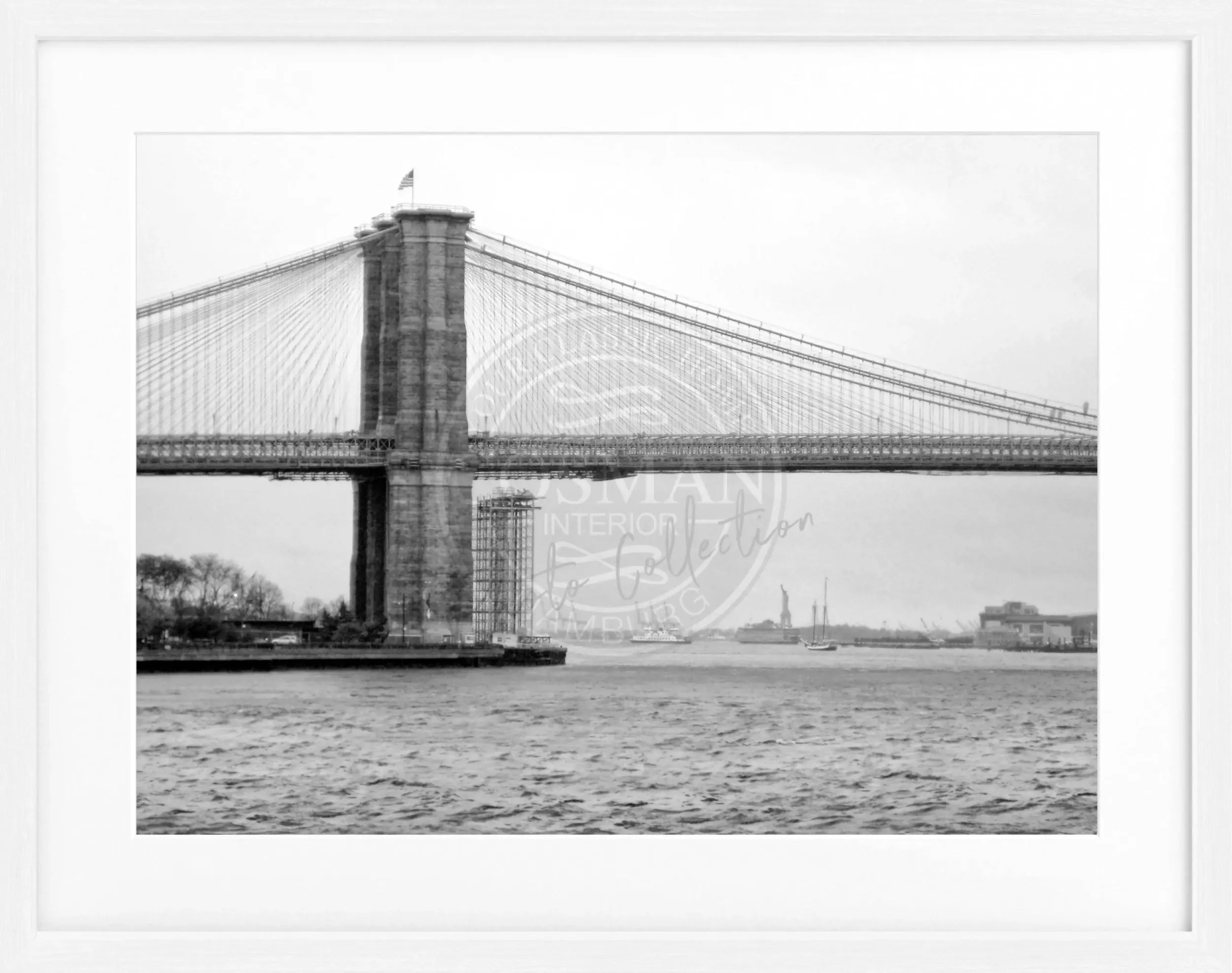 Schwarz-weiß Poster mit Rahmen von Cosman-Photocollection, New York Brooklyn Bridge, 31x25 cm, Wandkunst, Fotografie