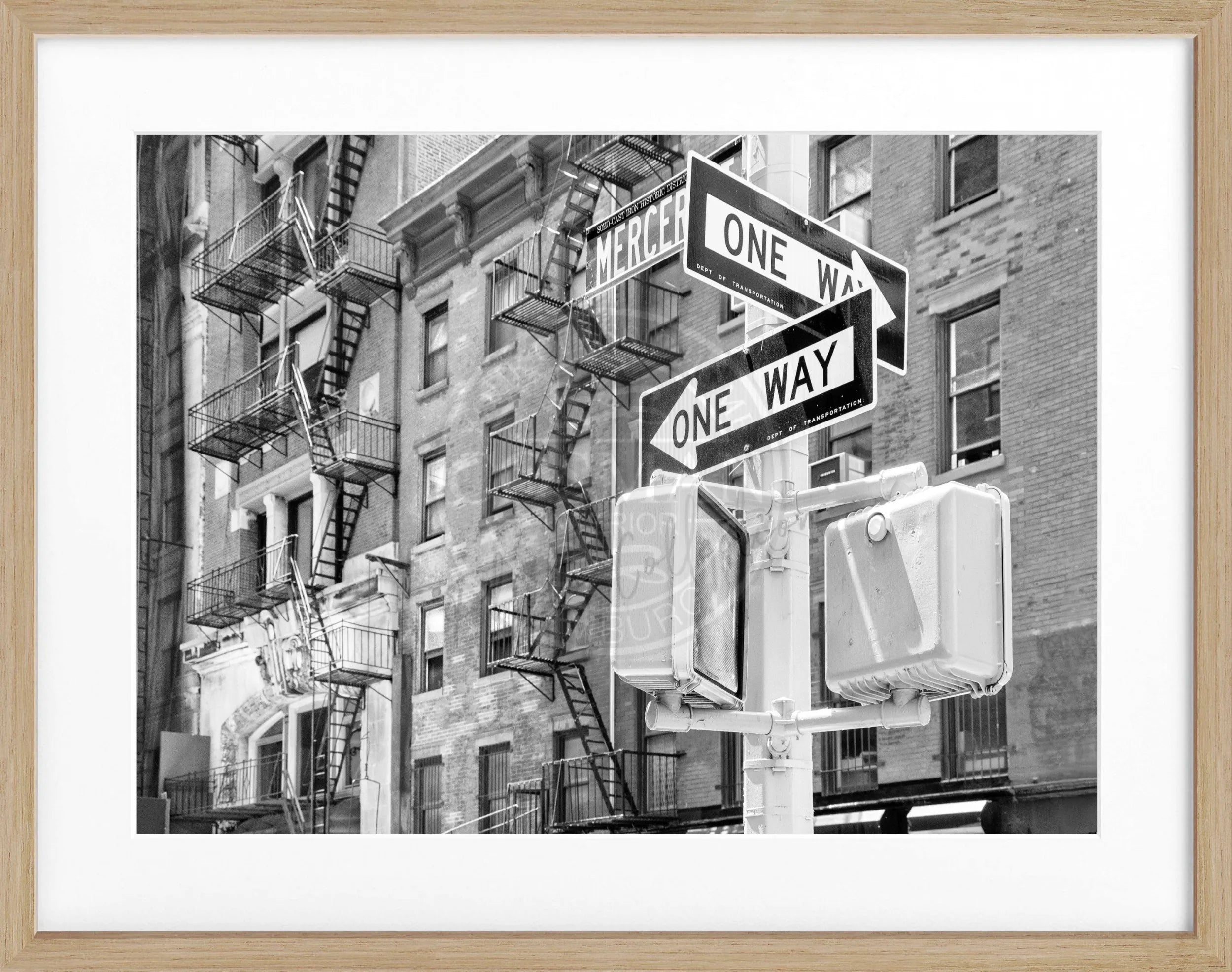 SchwarzweiΓ-Poster mit Rahmen von New York NY82, 31x25 cm, von Cosman-Photocollection, Wanddekoration im modernen Stil