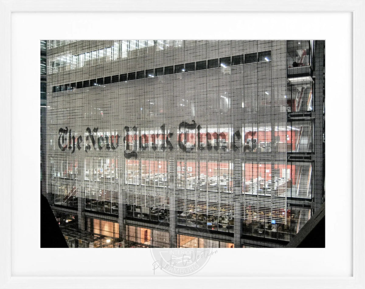 Schwarz-weiß Poster mit Rahmen, New York Times NY98 Motiv, 31x25cm, von Cosman-Photocollection