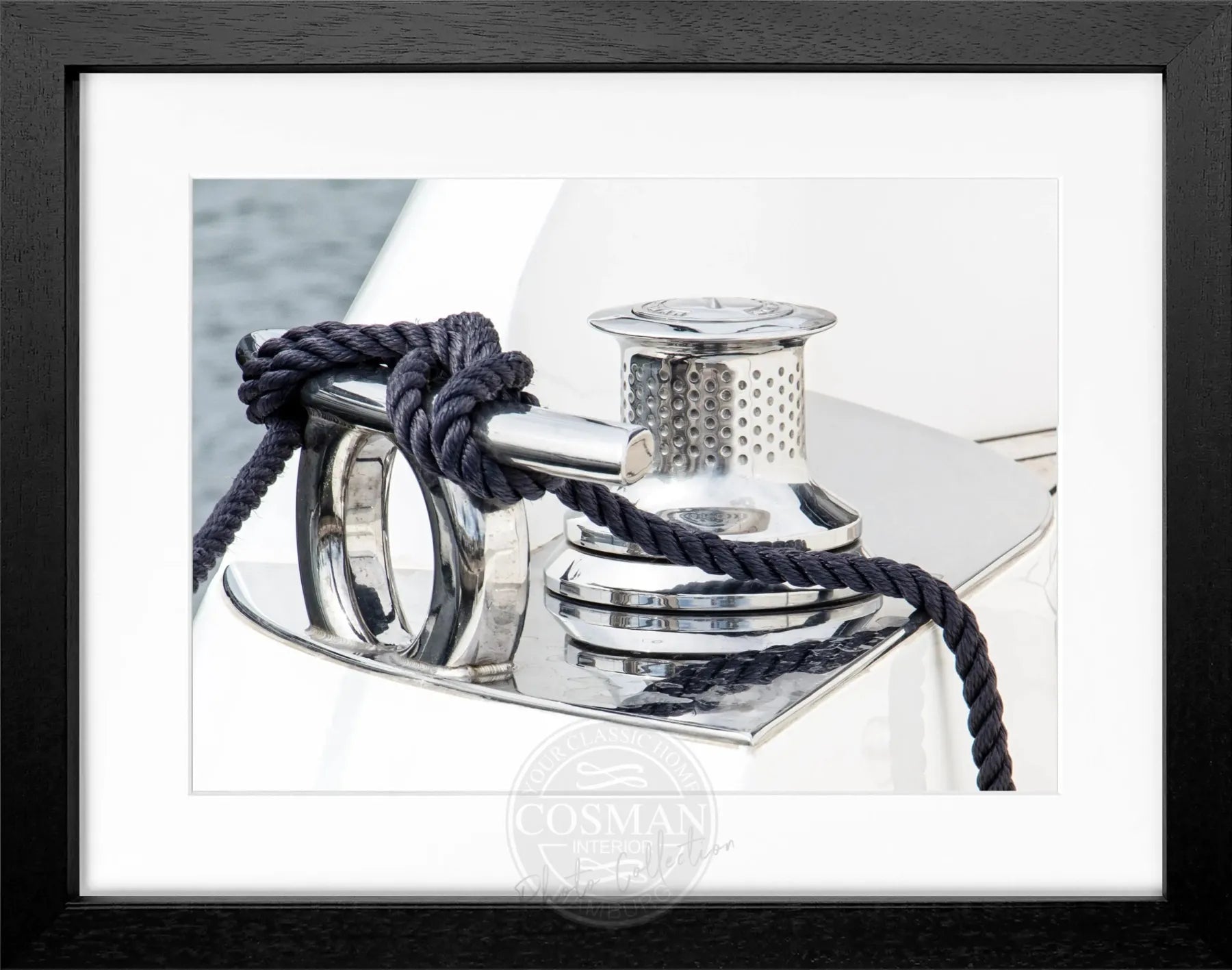 Schwarz-weiß Poster mit Rahmen ‚Sailing‘ Saint Tropez von Cosman-Photocollection, 31x25cm, maritime Motiv