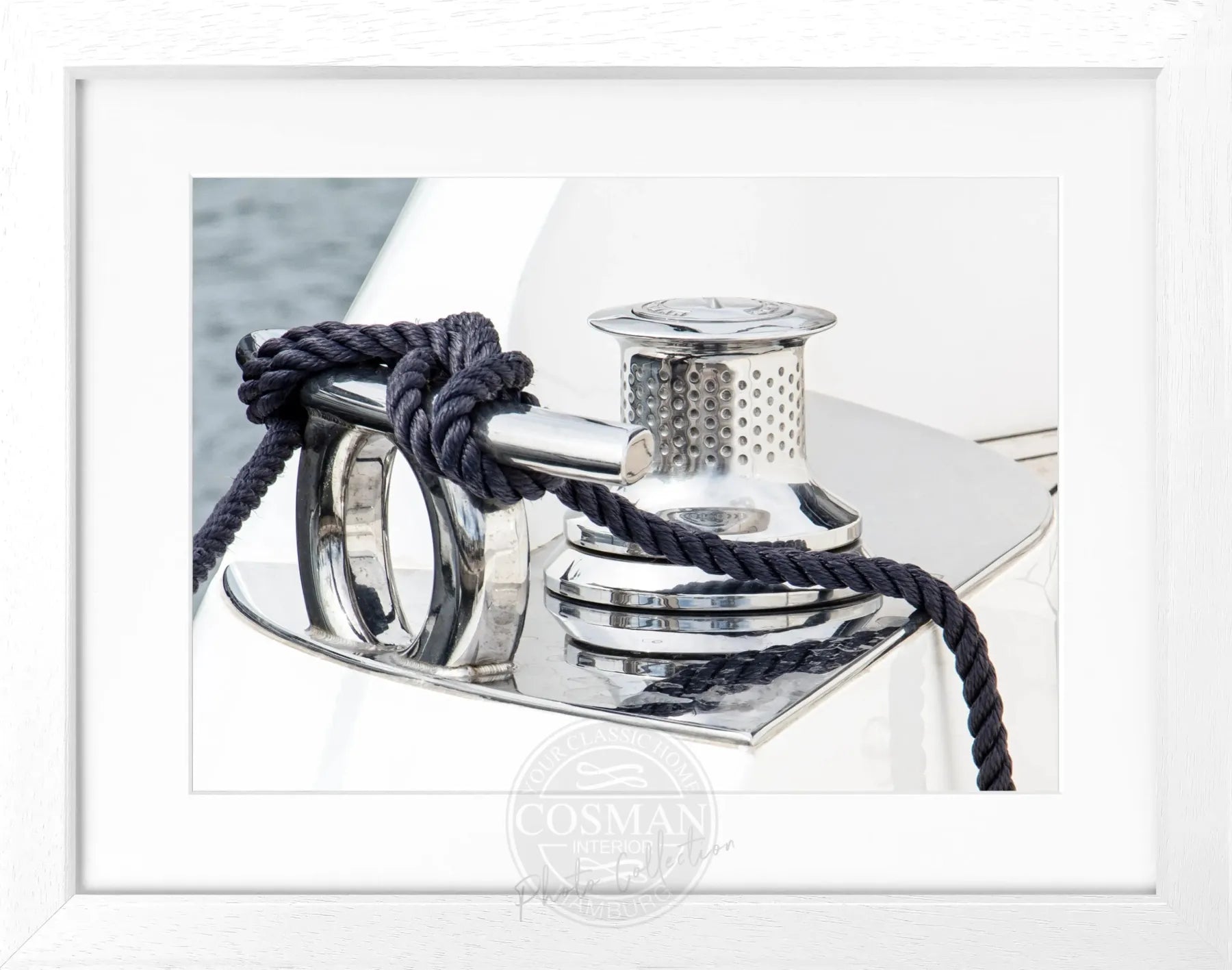 Schwarz-weiß Poster mit Rahmen ’Sailing’ Saint Tropez von Cosman-Photocollection, 31x25 cm, maritime Segelboot Szene