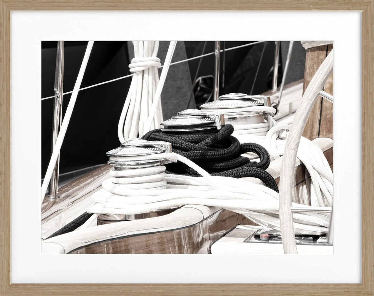 Schwarz-weiß Poster mit Rahmen, Segelboot in Saint Tropez, Cosman-Photocollection, 31x25cm, stilvolle Wanddekoration