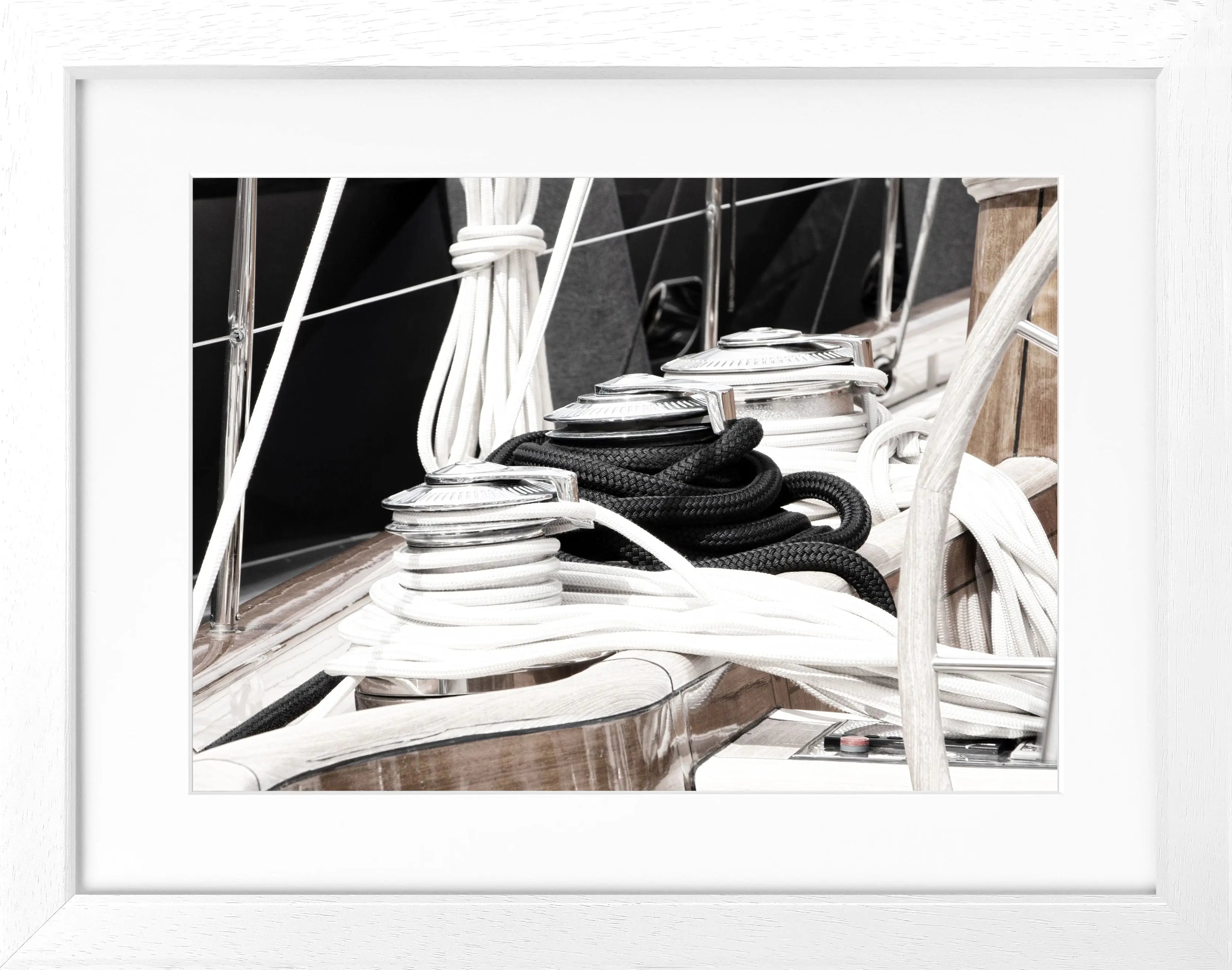 Schwarz-weiß Poster mit Rahmen von Cosman-Photocollection, Segelboot in Saint Tropez, 31x25 cm, stilvolle Wanddekoration