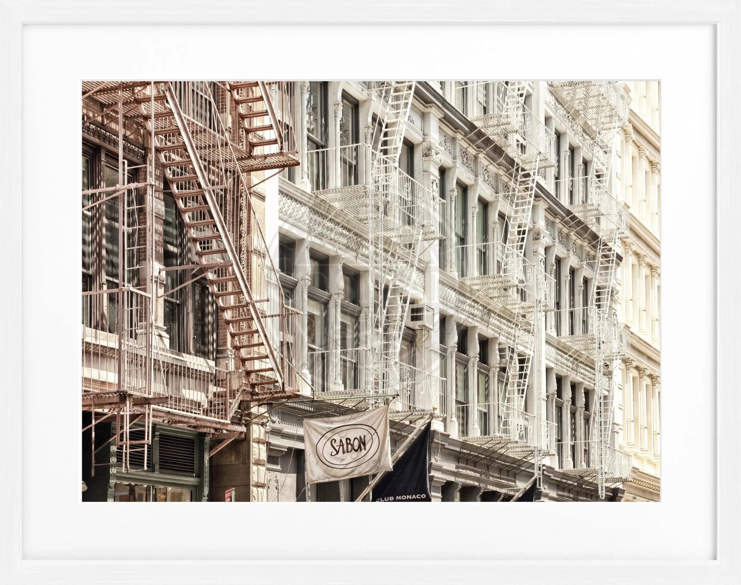 Schwarz-weiß Poster mit Rahmen ‘SOHO’ von Cosman-Photocollection, New York Stadtmotiv, 31x25 cm, Wanddekoration