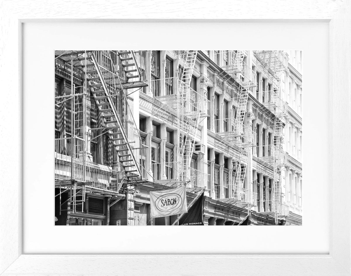 Schwarz-weiß Poster mit Rahmen ’SOHO’ von Cosman-Photocollection, New York City, 31x25 cm, urbanes Motiv.