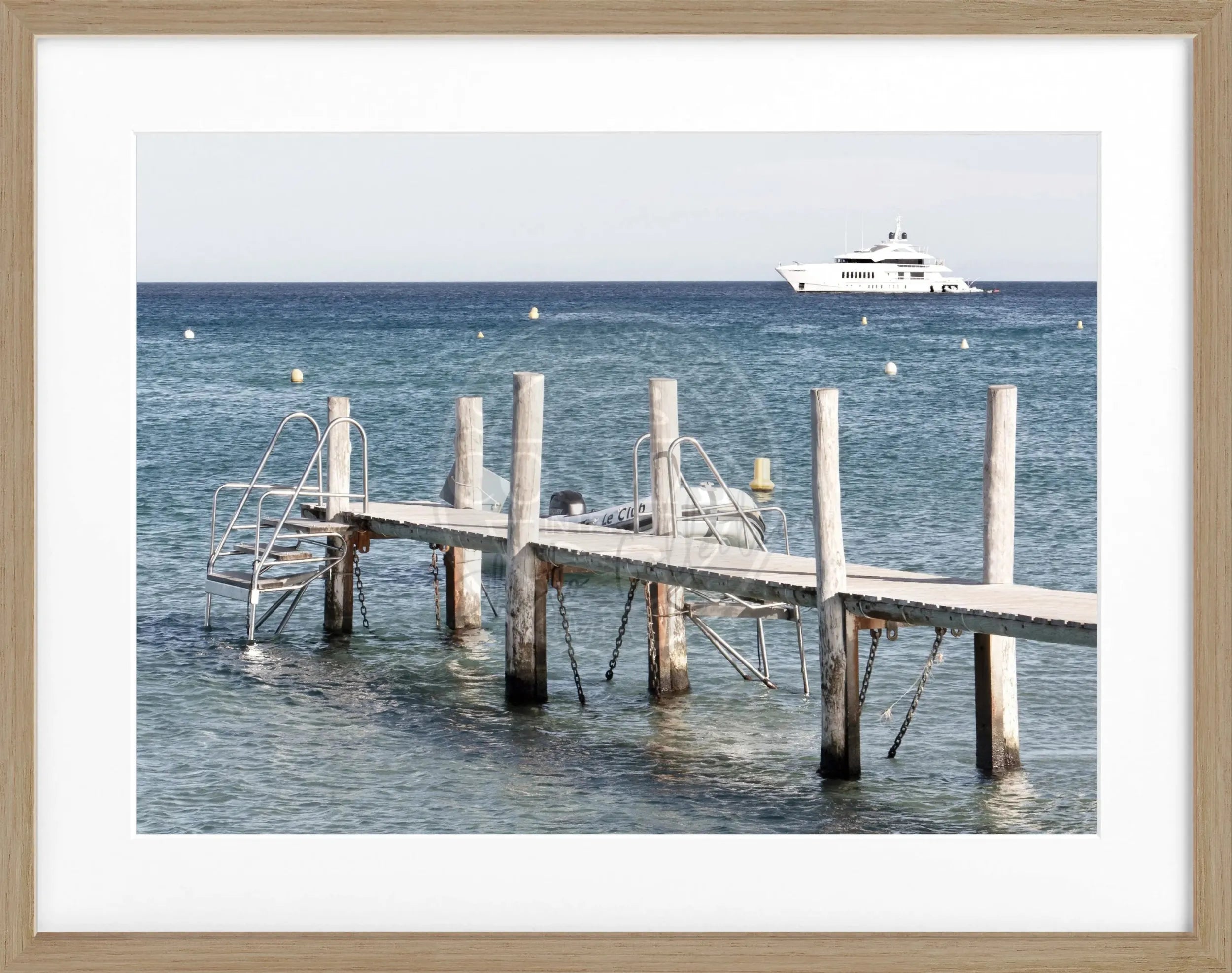 Schwarz-weiß Poster mit Rahmen „Steg Le Club 55“ Saint Tropez, von Cosman-Photocollection, 31x25 cm, stilvolles Wandbild