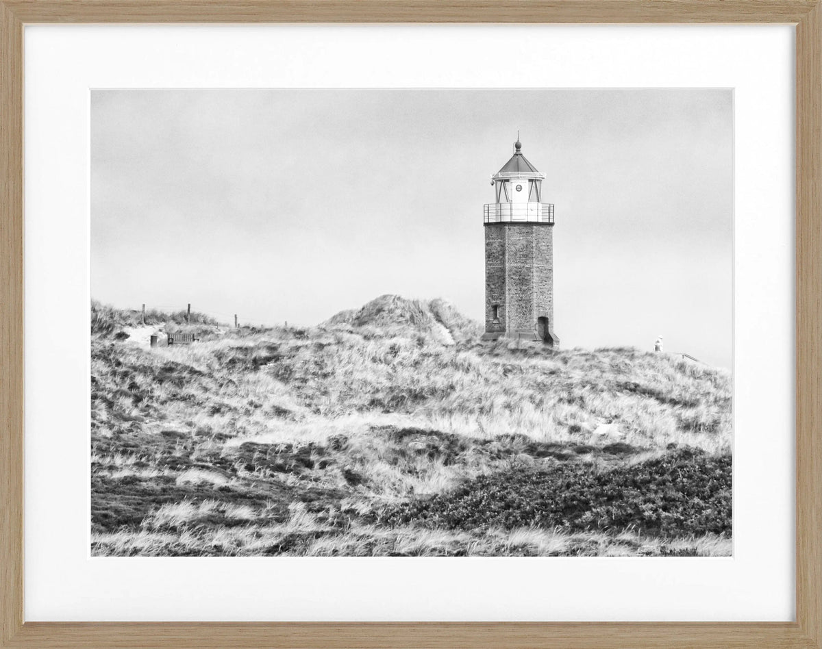 Schwarz-weiß Poster von Cosman-Photocollection mit Rahmen, zeigt Dünen und Kampen auf Sylt, Maße 31x25 cm.