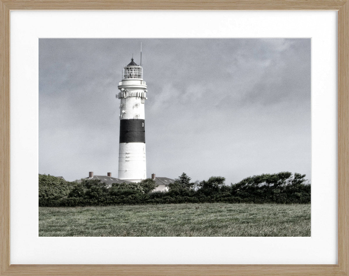 Schwarz-weiß Poster mit Rahmen von Cosman-Photocollection, Leuchtturm Kampen Sylt, 31cm x 25cm, dekoratives Wandbild