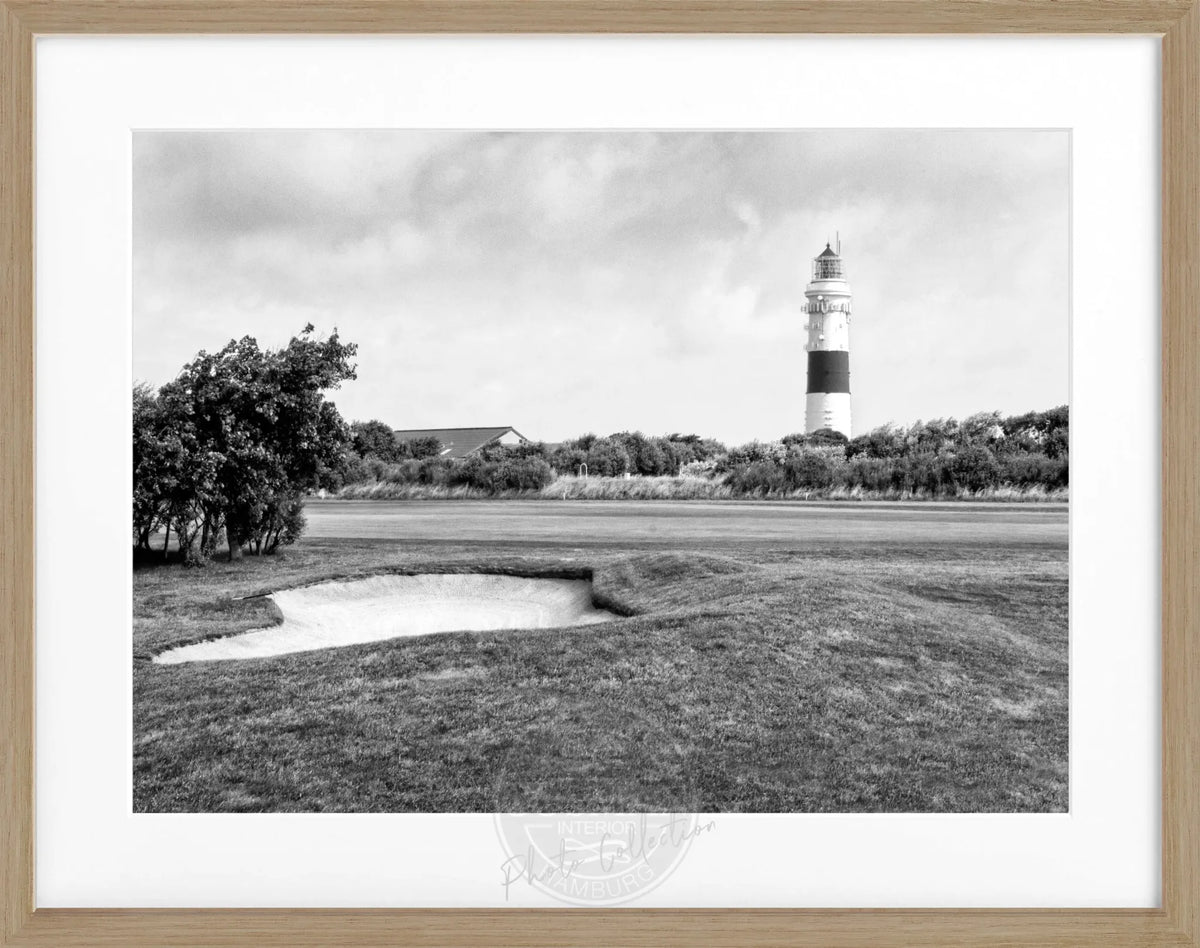 Schwarz-weiß Poster mit Rahmen von Cosman-Photocollection, Leuchtturm Kampen Sylt, 31x25cm, Wanddekoration