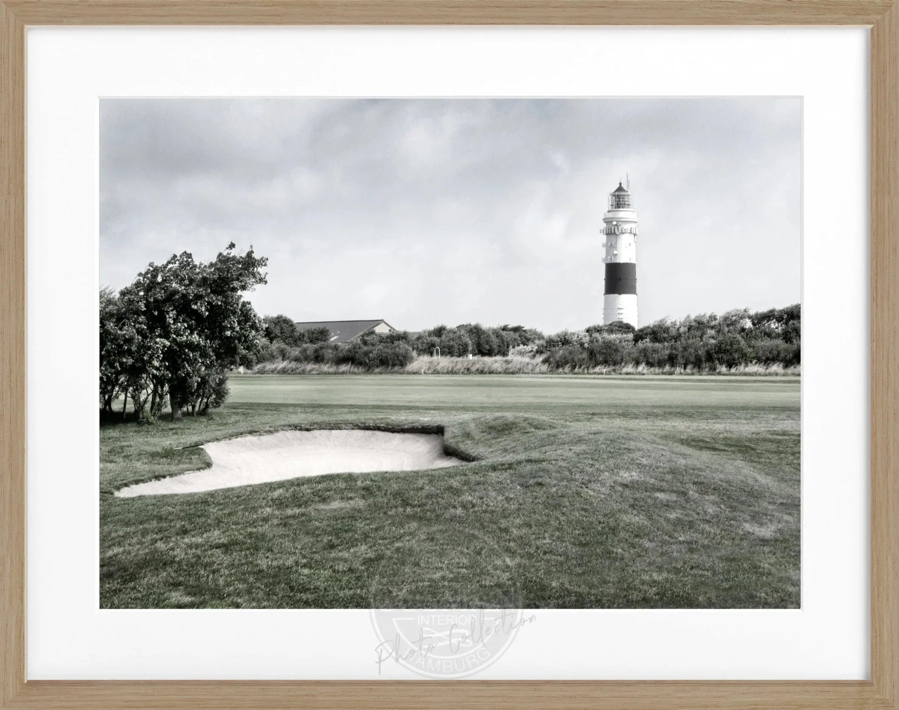 Schwarz-weiß Poster mit Rahmen von Cosman-Photocollection, Leuchtturm auf Sylt in Kampen, 31x25 cm, Motiv im maritimen Stil