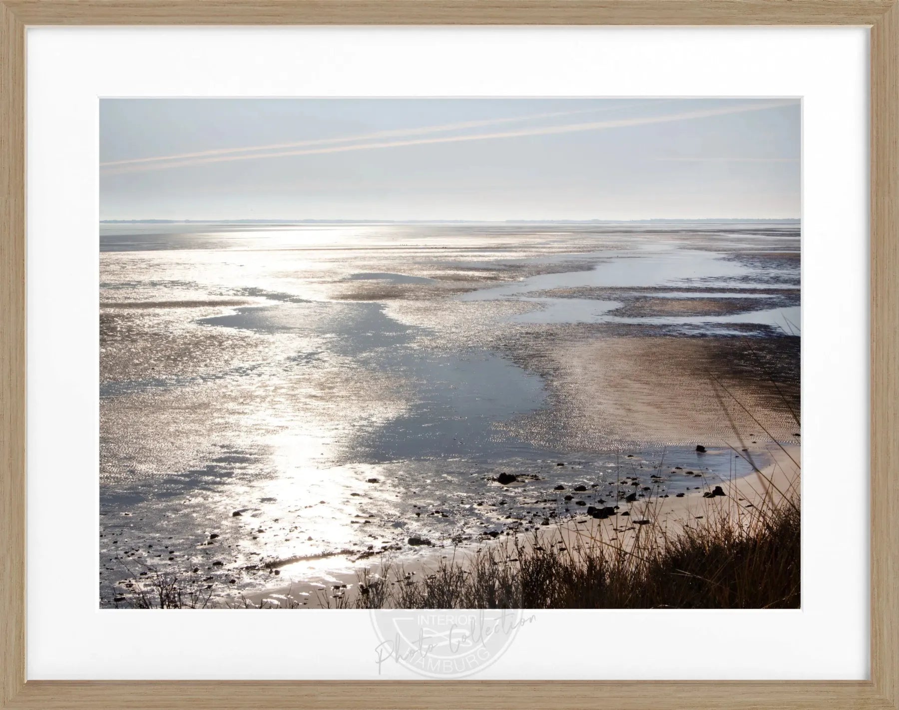 Schwarz-weiß Poster mit Rahmen, Motiv vom Wattenmeer auf Sylt, von Cosman-Photocollection, ca. 31x25 cm