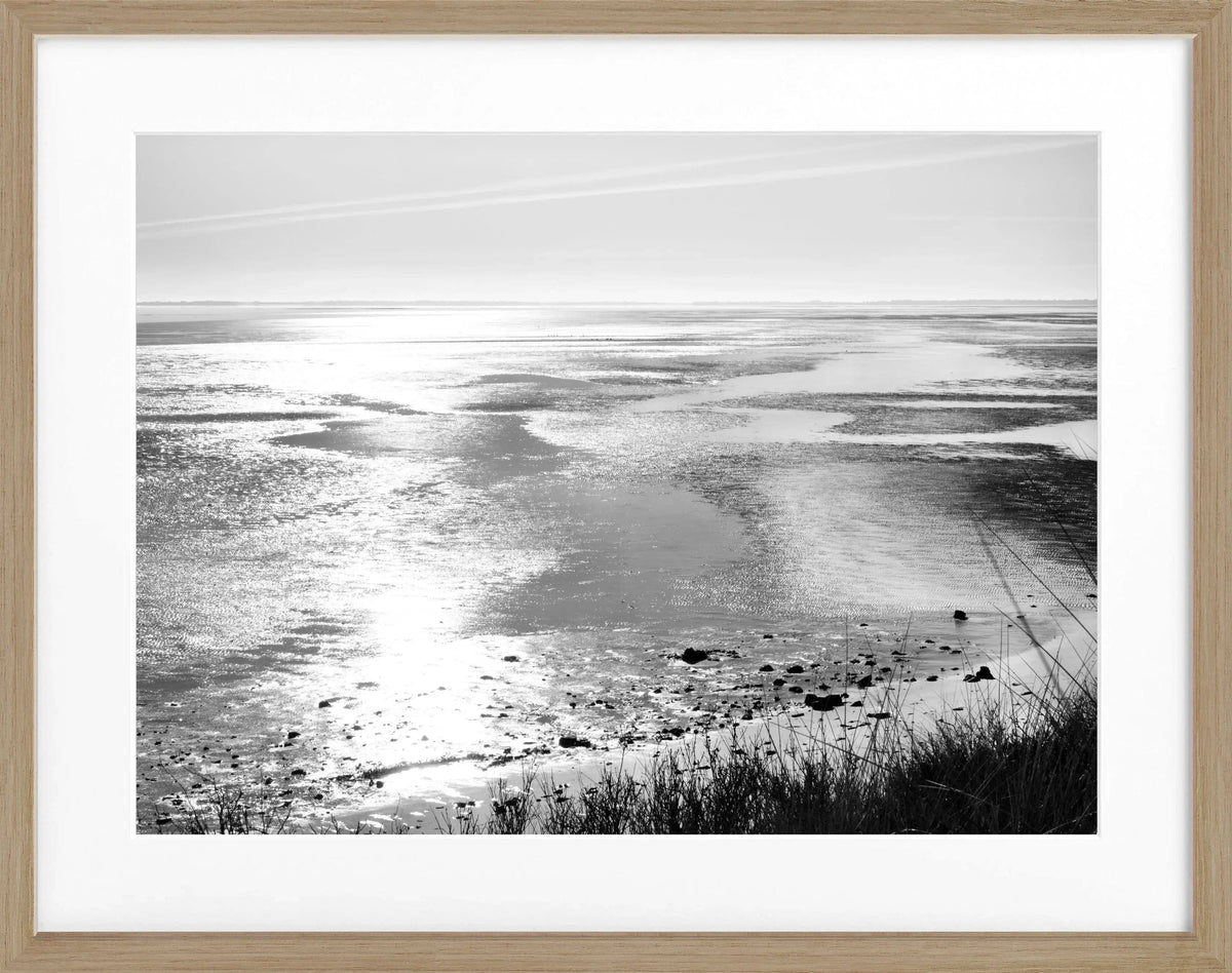Schwarz-weiß Poster mit Rahmen, Sylt Wattenmeer Motiv, von Cosman-Photocollection, 31x25 cm, Wanddekoration