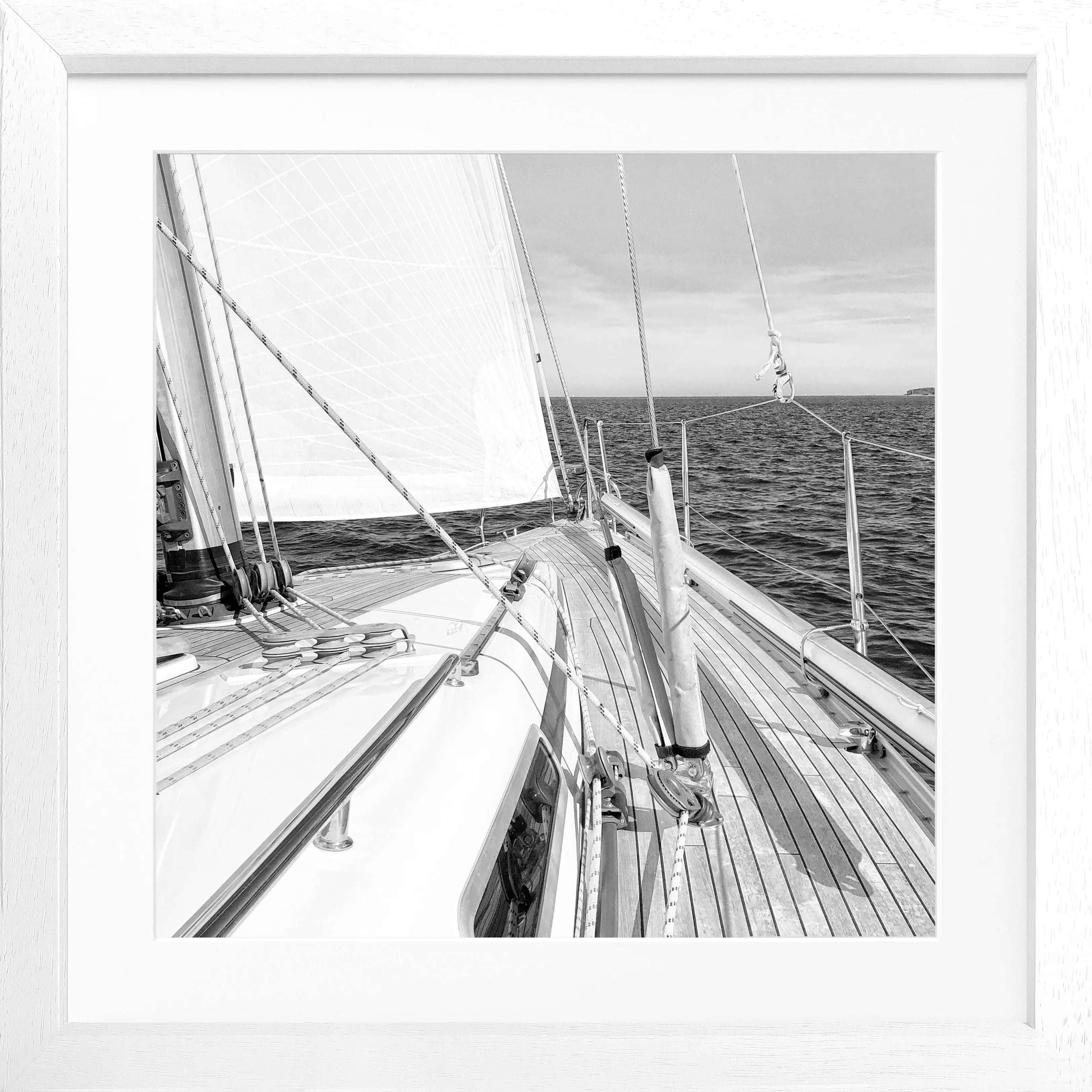 Schwarz-weiß Poster mit Rahmen, Segelboot-Motiv, von Cosman-Photocollection, quadratisch 55x55 cm, Wanddekoration