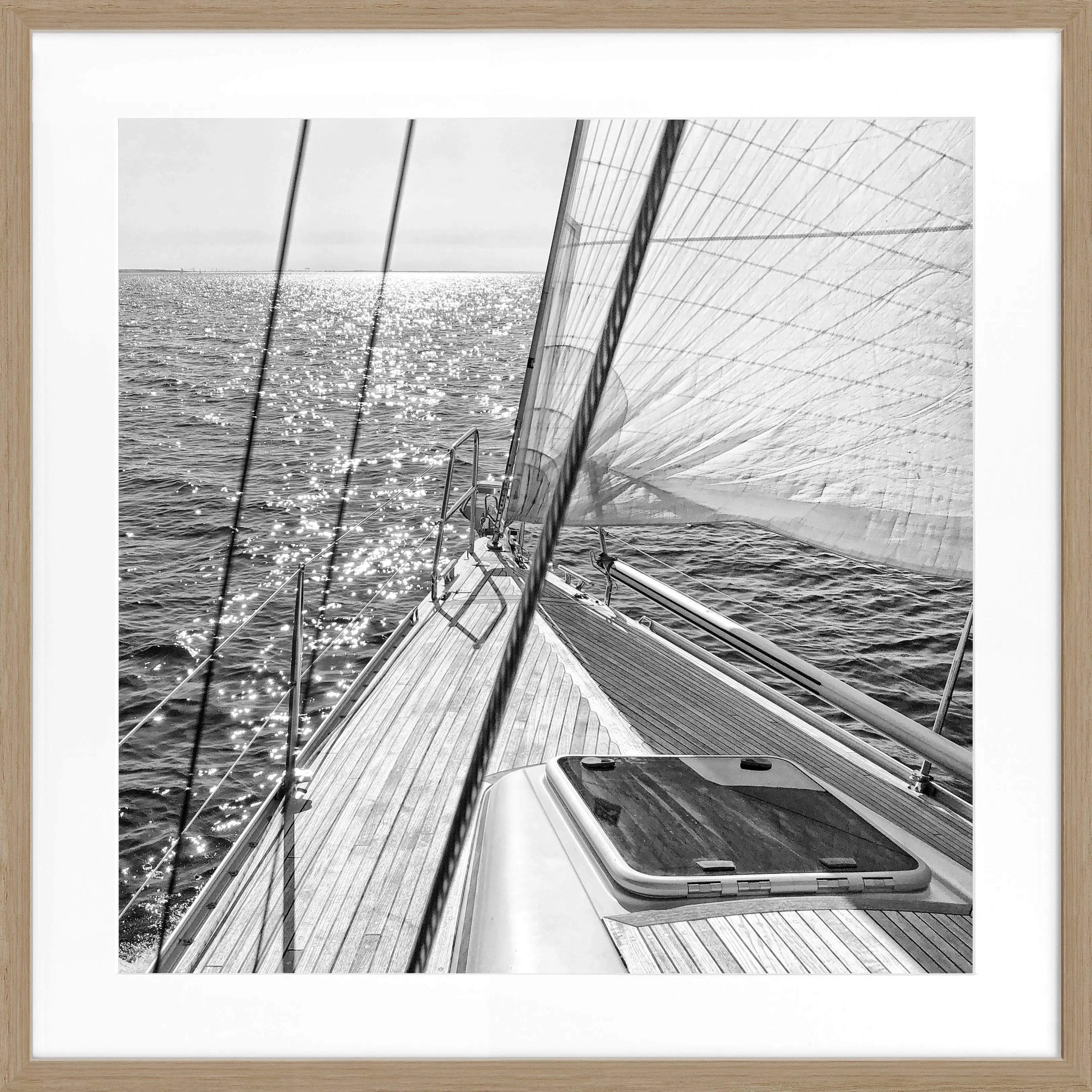 Schwarz-weiß Poster mit Rahmen von Cosman-Photocollection, Segelboot-Motiv, quadratisch 55x55cm
