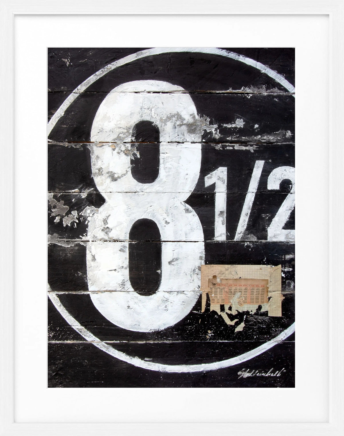 Schwarzer Poster mit Rahmen ’achteinhalb’ GM15 von Cosman-Photocollection, Motiv in lebendiger Farbe, 25x31 cm