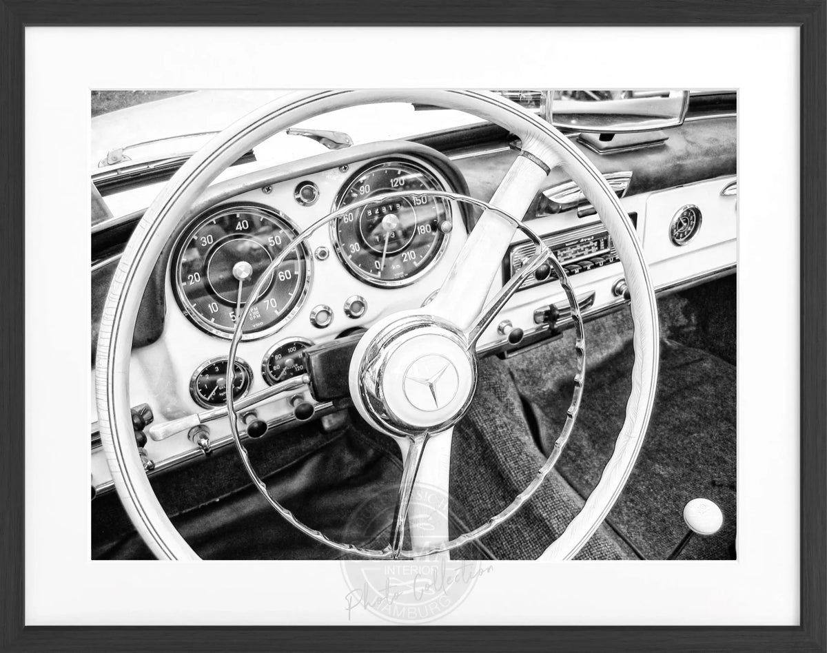 Schwarz-weißes Mercedes Poster mit Rahmen von Cosman-Photocollection, 31x25 cm, elegantes Automobil-Wandbild