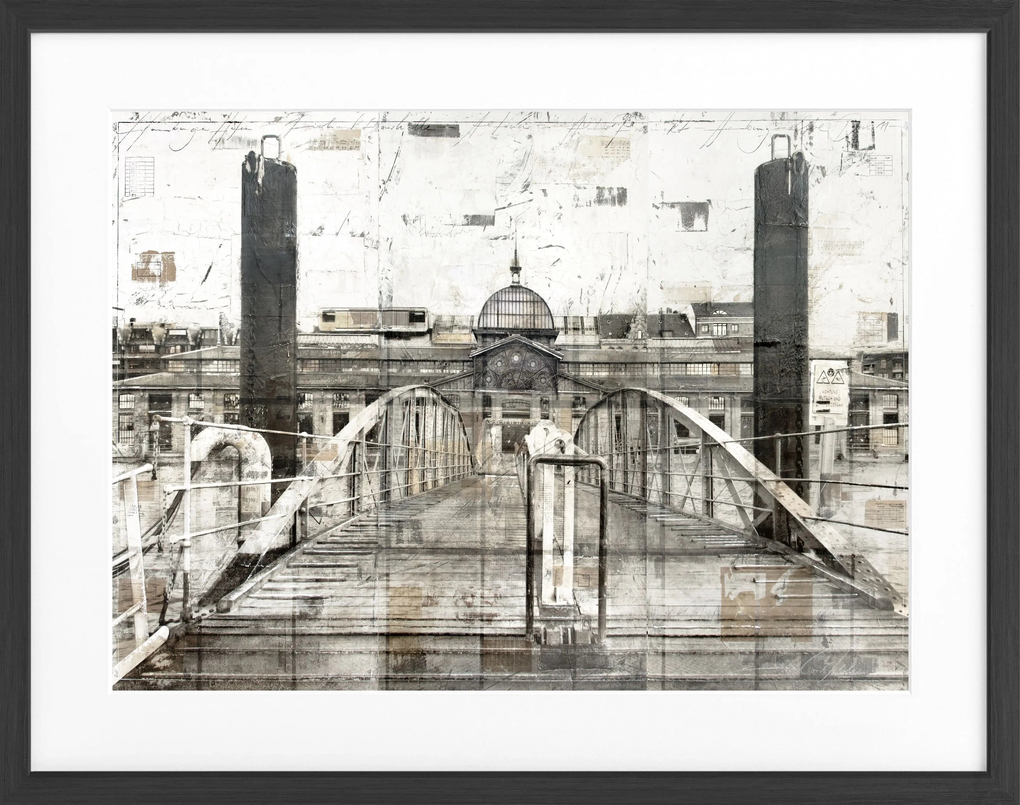 Schwarz-weißes Poster der Fischauktionshalle Hamburg im Rahmen von Cosman-Photocollection, 31x25 cm, hochwertiger Wanddruck