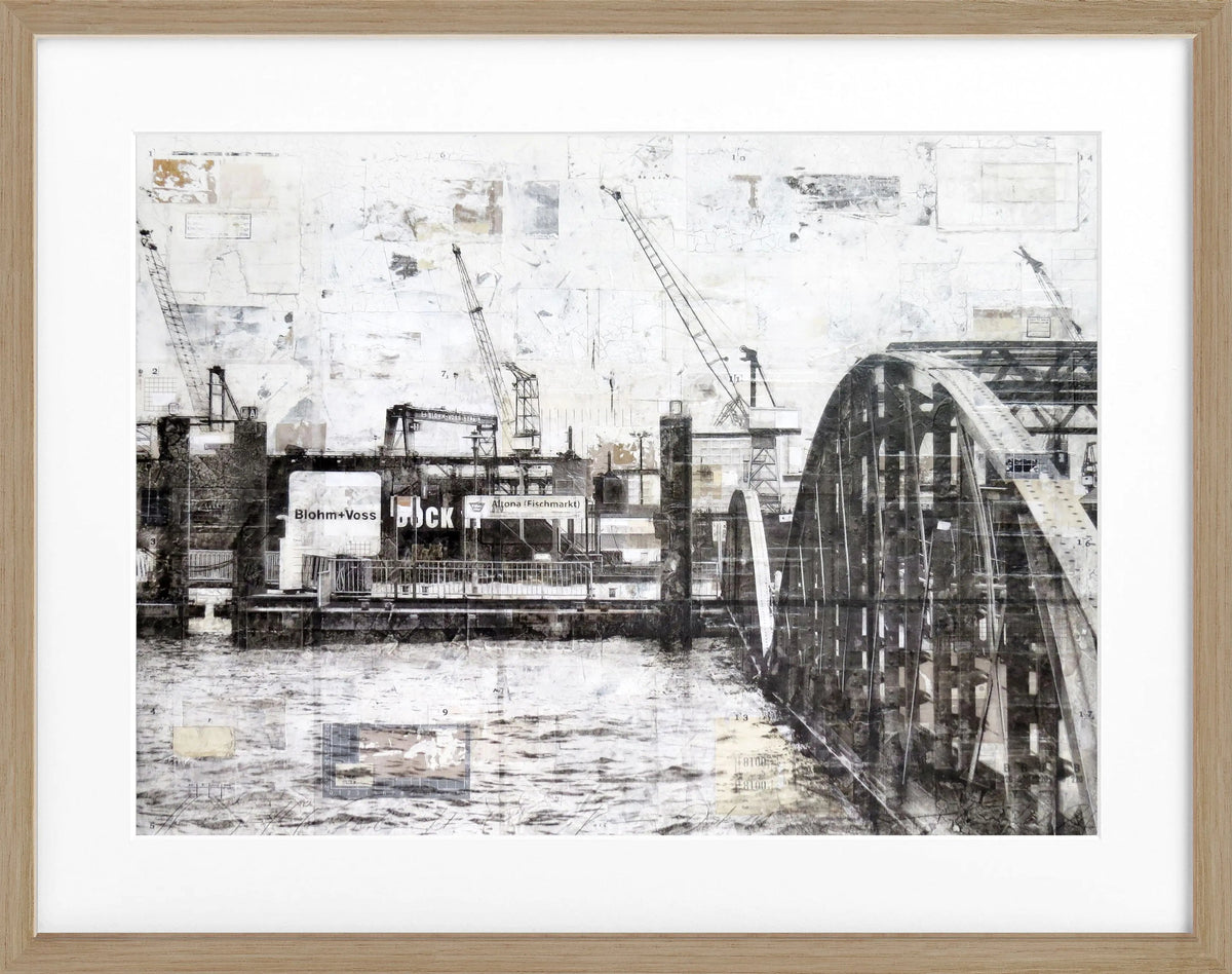 Poster mit Rahmen von Hamburg Hafen Landungsbrücken, von Cosman-Photocollection, schwarz, 31x25cm, maritime Stadtansicht