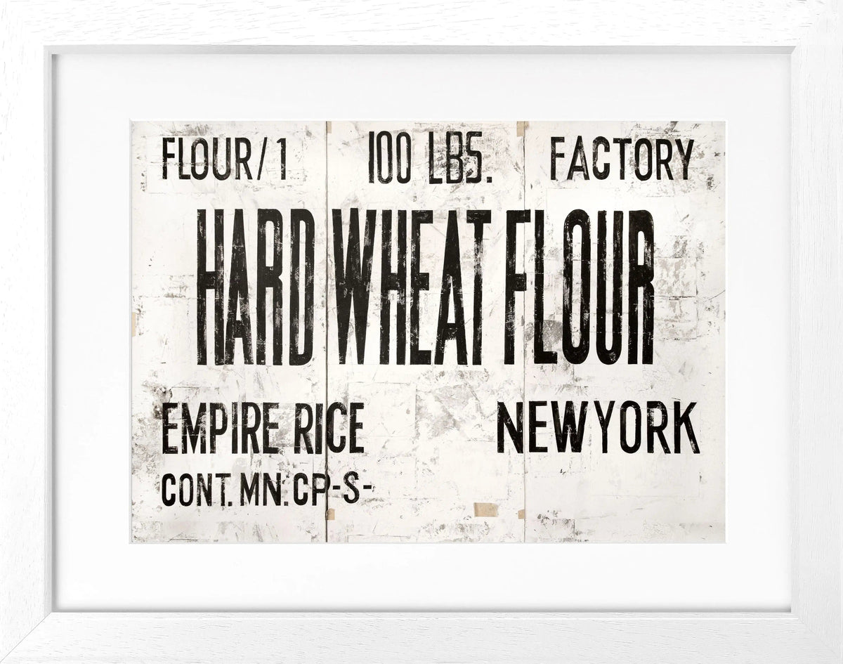 Schwarz-weiß Poster mit Rahmen, New York 'Wheat' GM13, von Cosman-Photocollection, auf 31x25cm Bild.