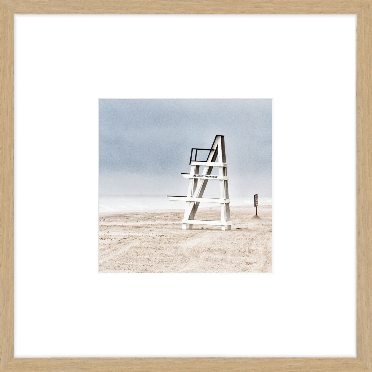 Schwarz-weiß Poster mit Rahmen von Cosman-Photocollection, Hamptons Long Island Beach, 43x43cm, stilvolle Wanddekoration