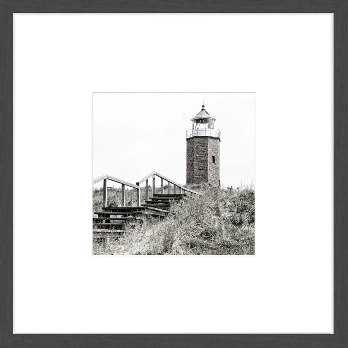 Schwarz-weiß Poster mit Rahmen von Cosman-Photocollection, Leuchtturm Kampen Sylt, 43x43cm, Objekt-Rahmen, stilvolle Wanddekoration