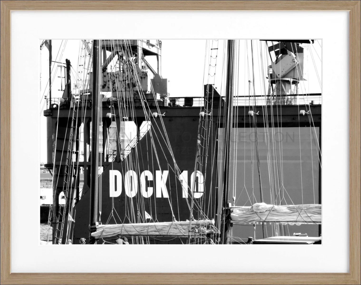 Poster mit Rahmen Hamburg Hafen ’Dock 10’ HH05E - Wandbilder