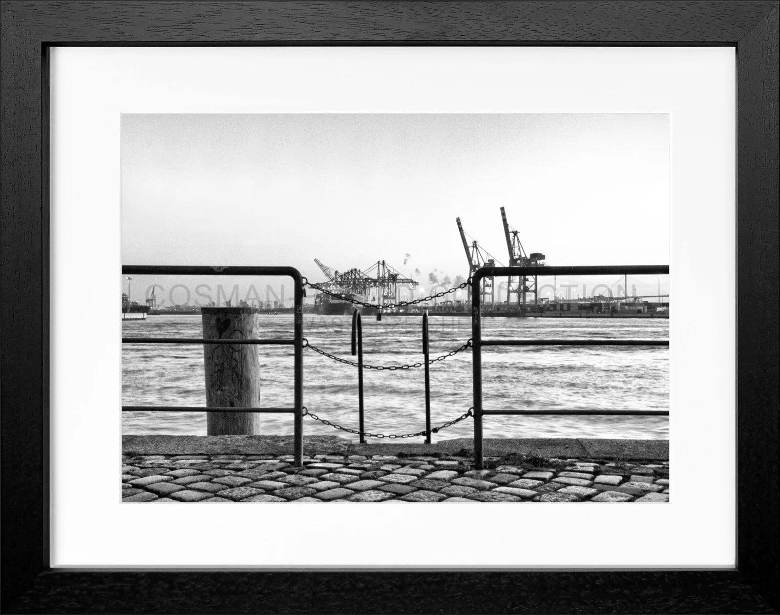 Poster mit Rahmen Hamburg Hafen ’Zaun’ HH28 - Wandbilder