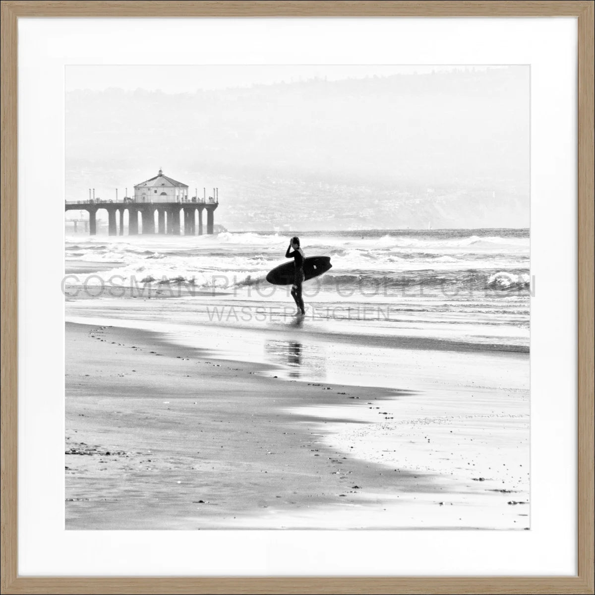 Poster mit Rahmen Kalifornien Manhattan Beach ’Surfer’