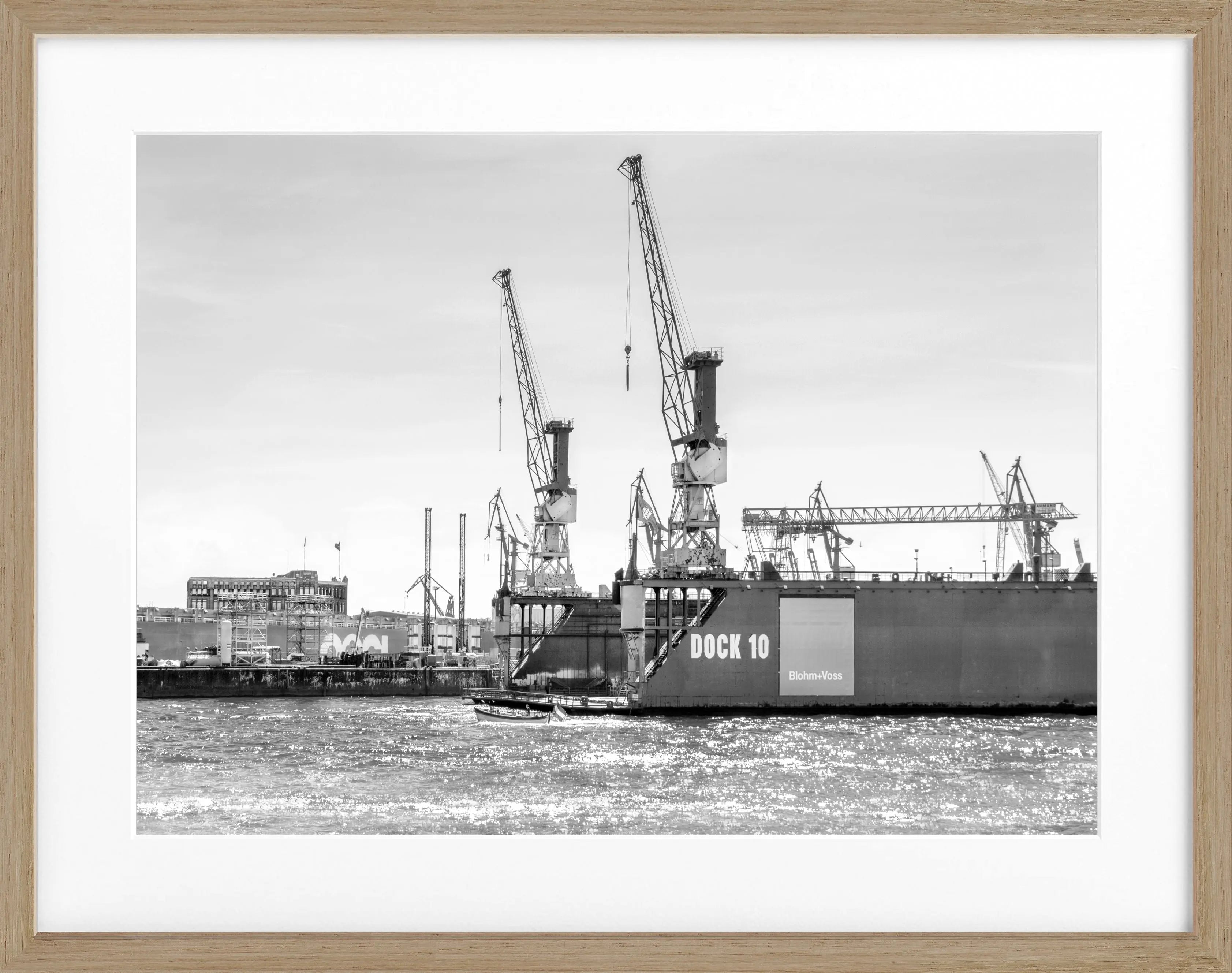 Poster mit Rahmen Hamburg Hafen ’Dock 10’ HH34 - Wandbilder