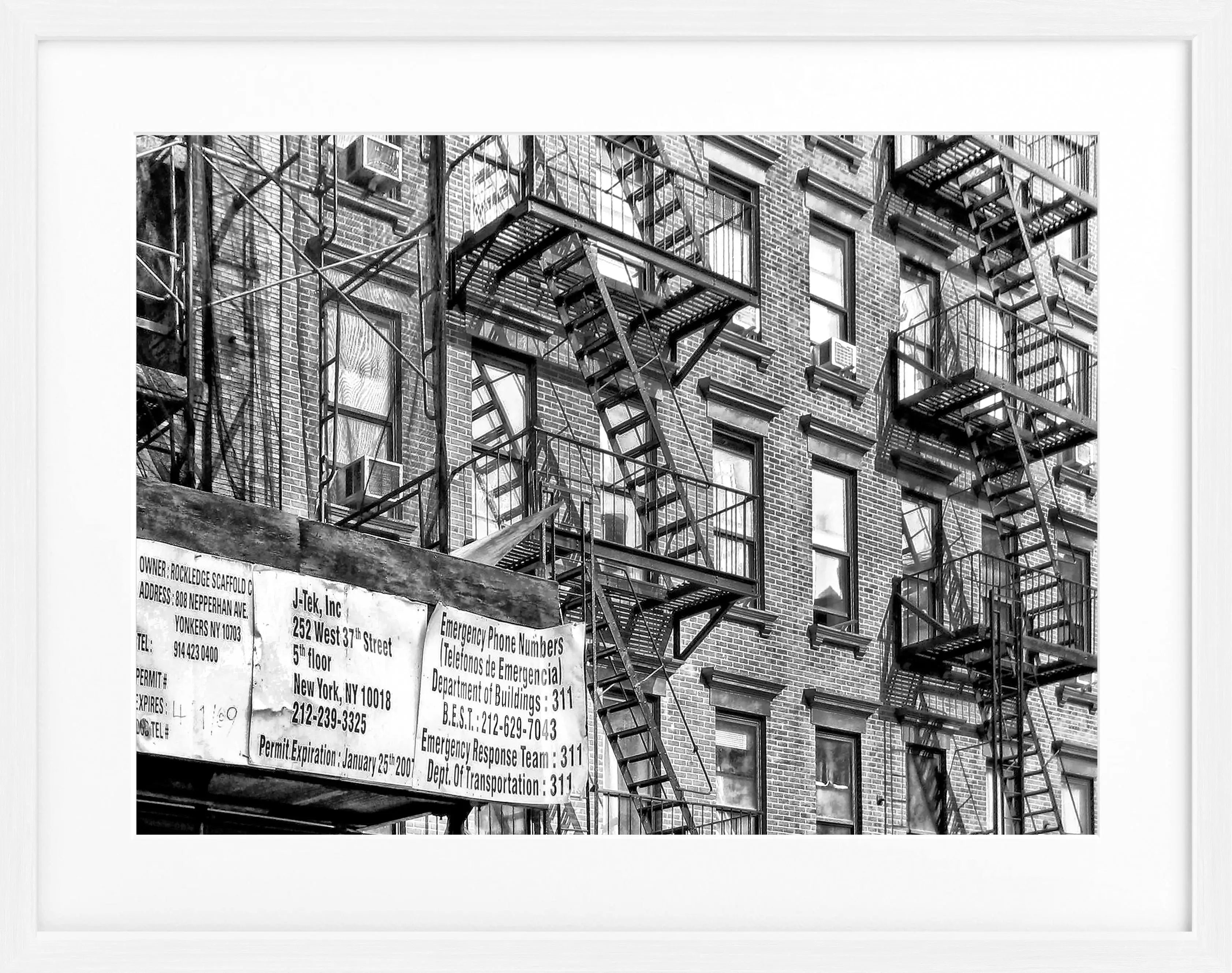 Poster mit Rahmen New York ’Feuertreppen’ NY93 - Wandbilder
