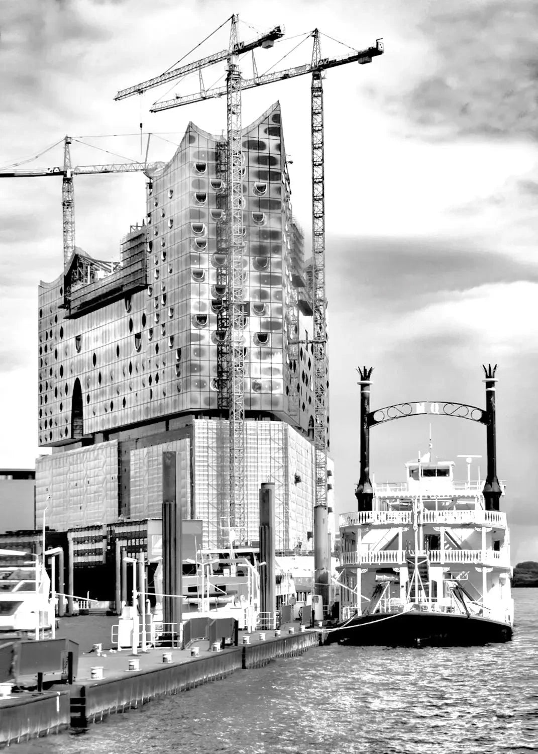 HAMBURG Hafen Poster mit Elphi Skyline, weißer Rand, von Cosman-Photocollection, A4 Druck, maritime Stadtansicht