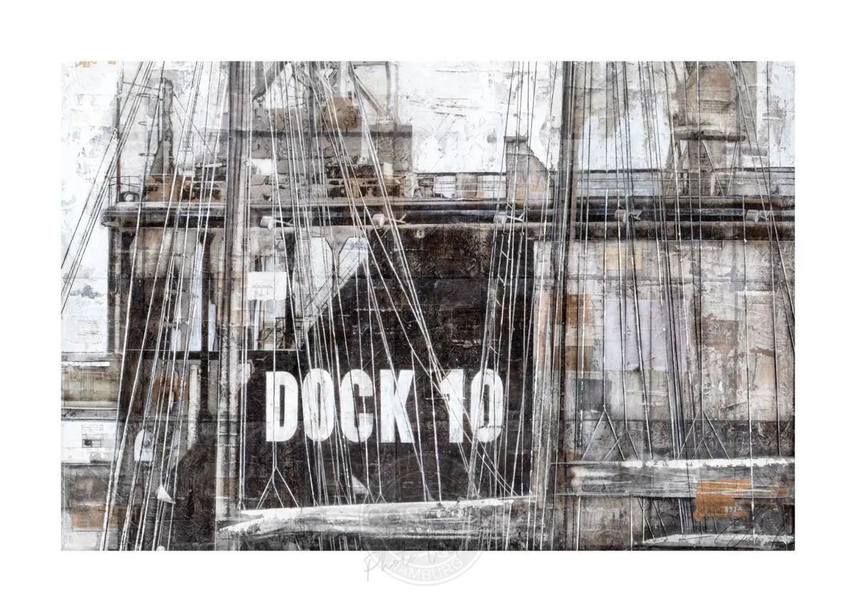 Poster von Cosman-Photocollection, Hamburg Hafen ’Dock 10’ Kunstdruck mit weißem Rand, 29,7x21cm, A4 Format