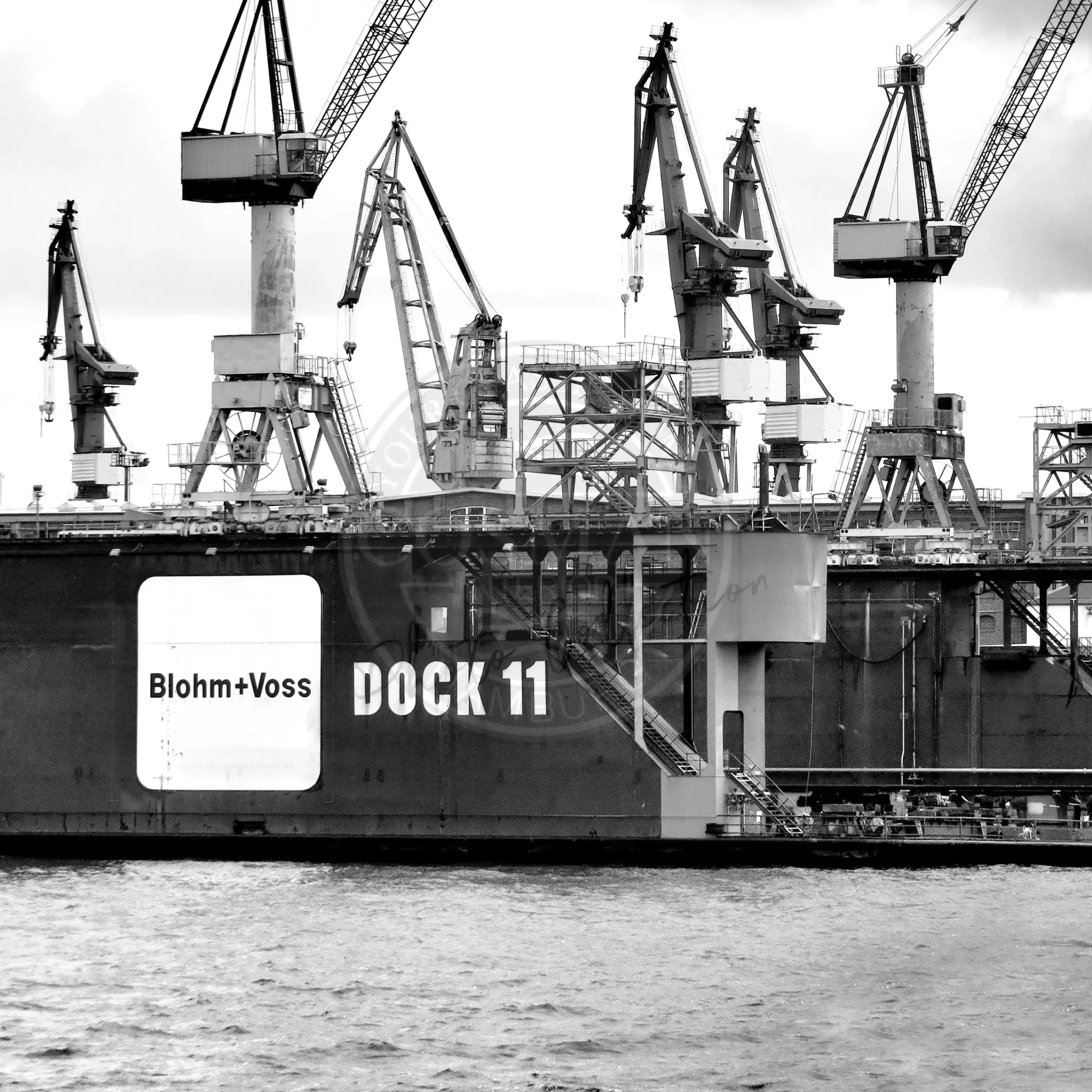 Hafen Poster "Dock 11" von Cosman-Photocollection, 40x40 cm, Hamburg Hafen, maritimes Stadtbild mit weißem Rand