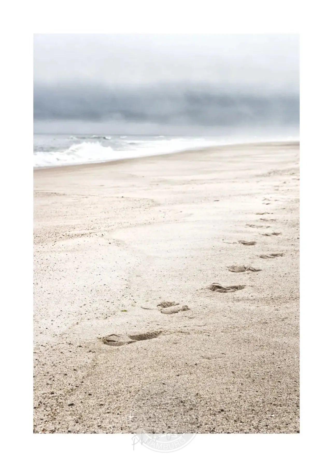 Schwarz-weiß Poster von Hamptons Long Island Beach mit weißem Rand, von Cosman-Photocollection, A4 Größe, 21x29,7 cm