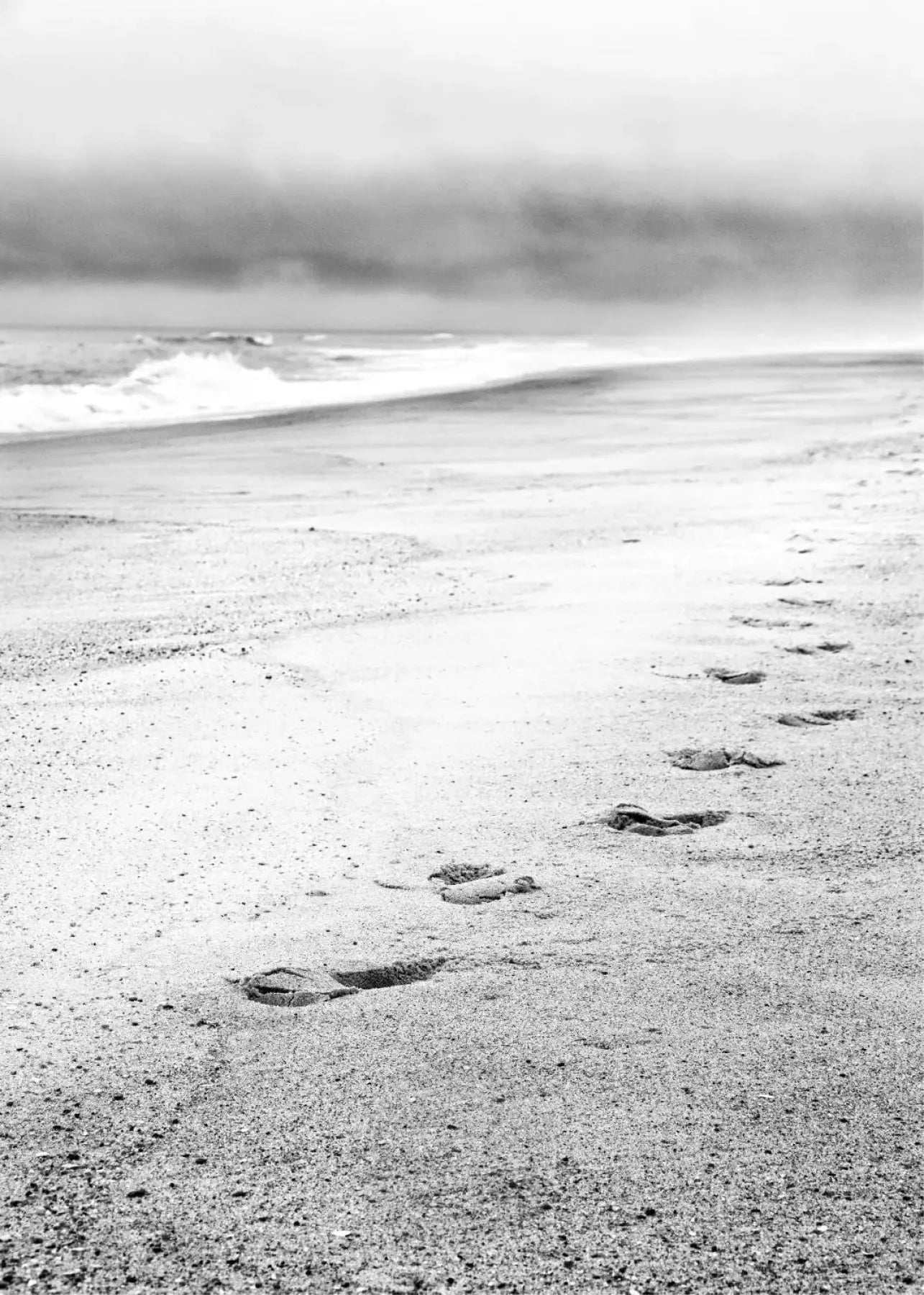 Schwarz-weiß Poster von Hamptons Long Island Beach mit weißem Rand, von Cosman-Photocollection, A4-Größe 21x29,7 cm.
