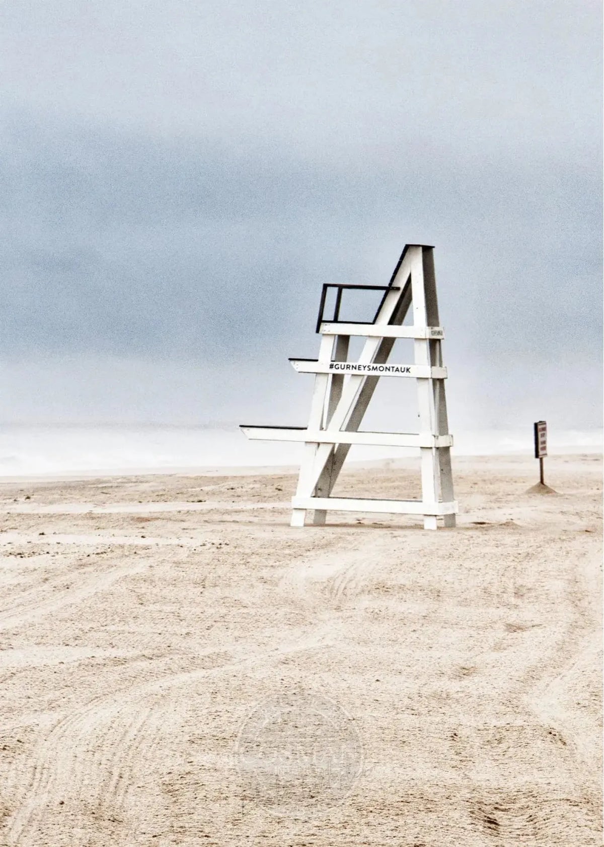 Schwarz-weiß Poster Hamptons Long Island Beach von Cosman-Photocollection, A4-Format, mit weißem Rand, 21x29,7 cm