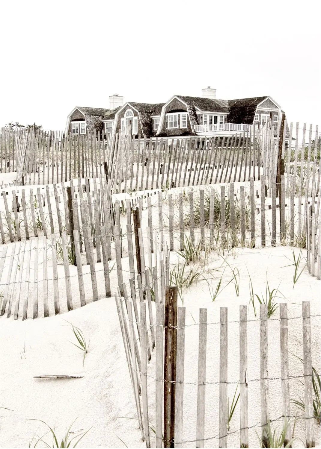 Schwarz-weiß Poster von Cosman-Photocollection mit weißem Rand, Hamptons Long Island Beach House, A4 Größe, 21x29,7 cm