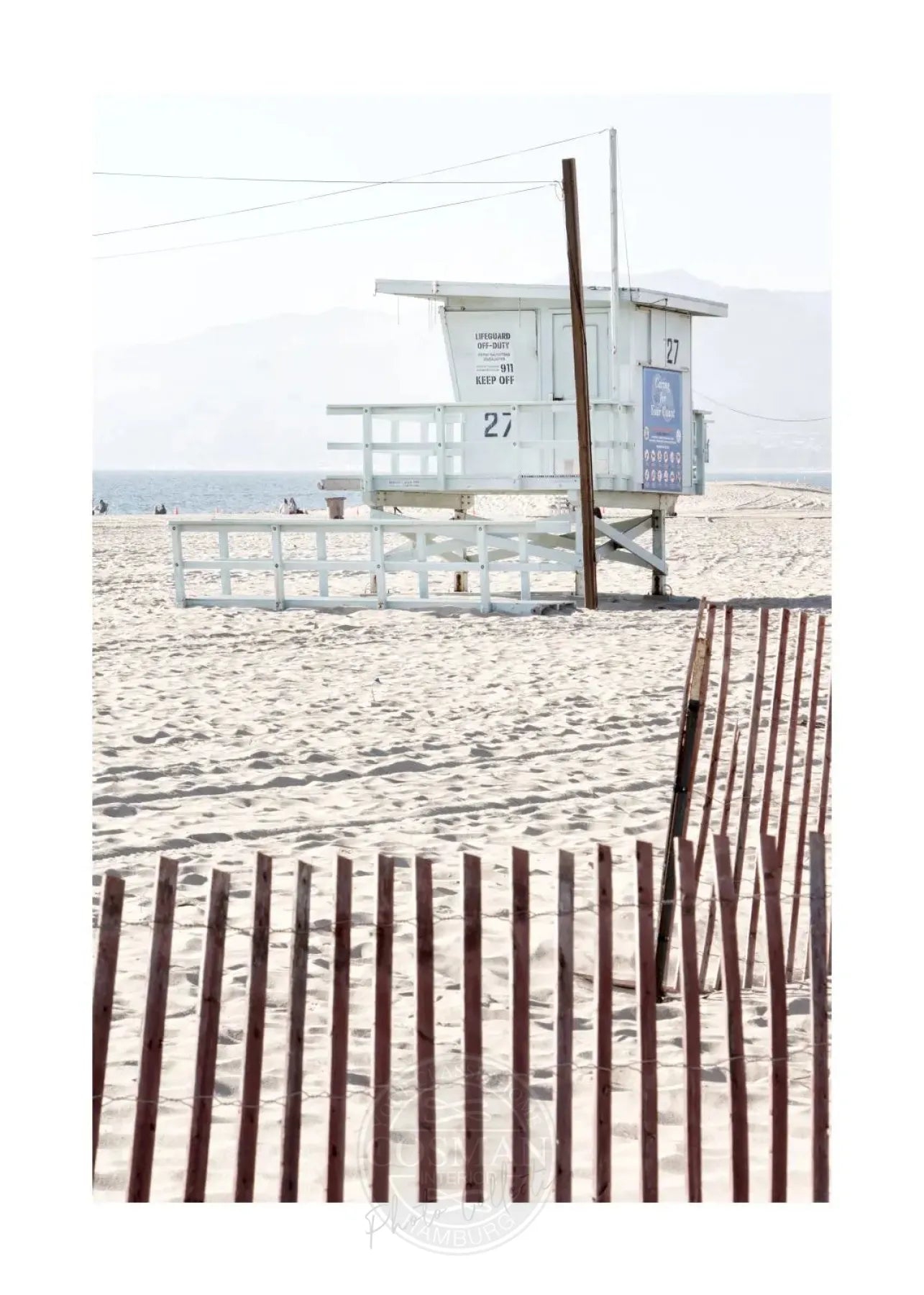 Schwarz-weiß Poster Kalifornien ’Lifeguard’ von Cosman-Photocollection, A4-Druck mit weißem Rand, 21x29,7 cm