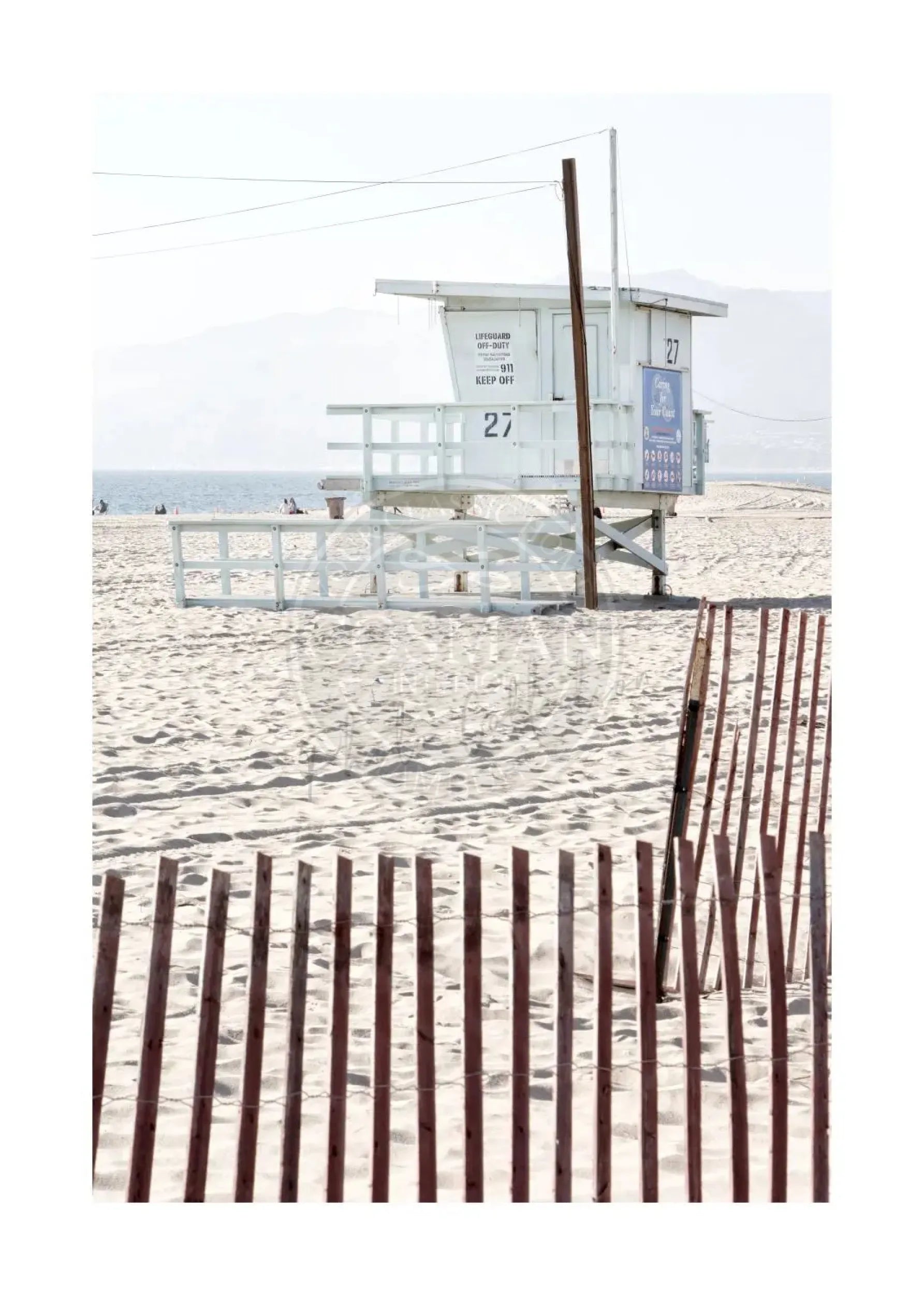 Schwarz-weiß Poster Kalifornien ’Lifeguard’ von Cosman-Photocollection, A4-Druck mit weißem Rand, 21x29,7 cm