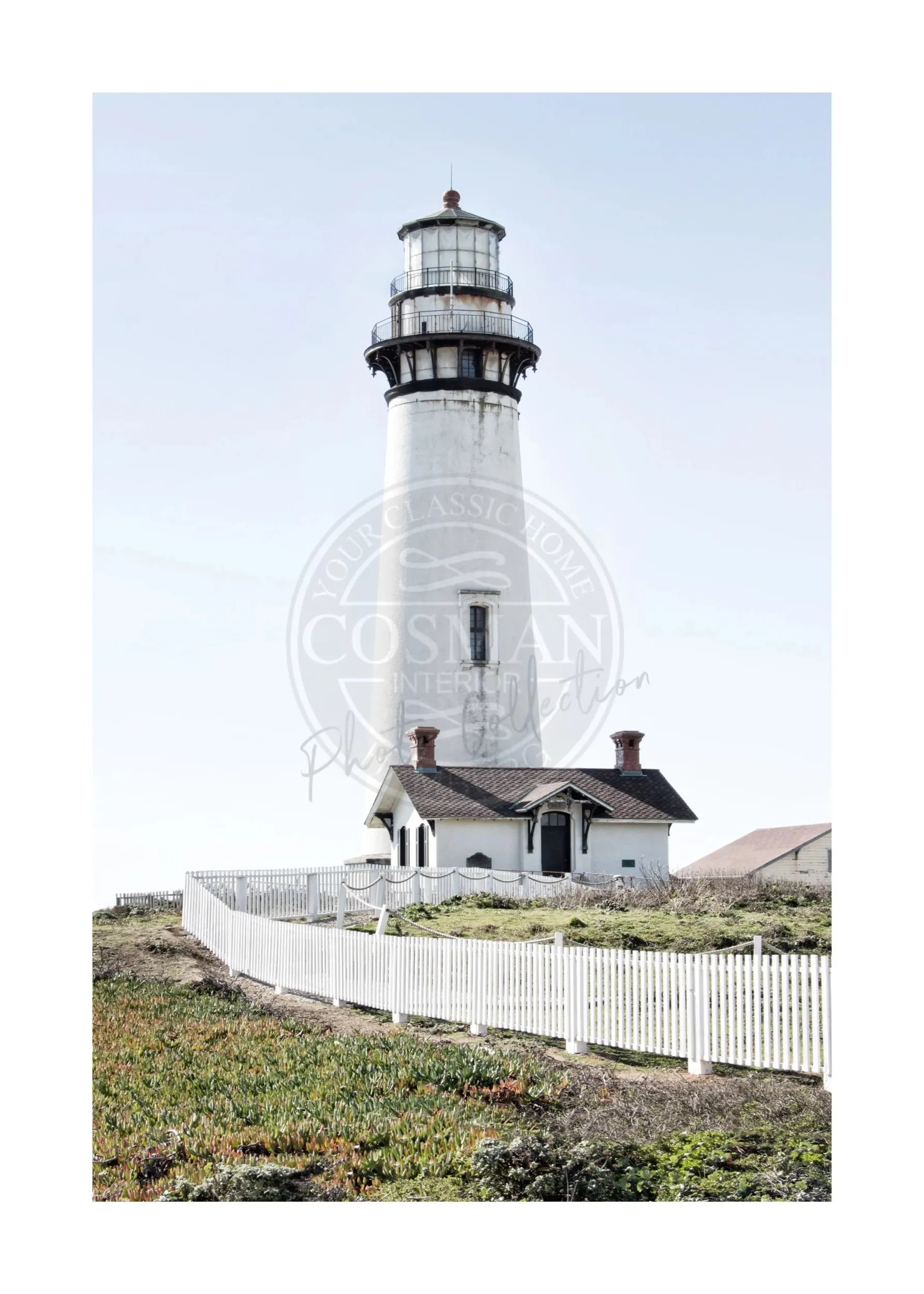Schwarz-weiß Poster von Kalifornien mit Leuchtturm Pigeon Point, 21x29,7 cm, von Cosman-Photocollection, mit weißem Rand